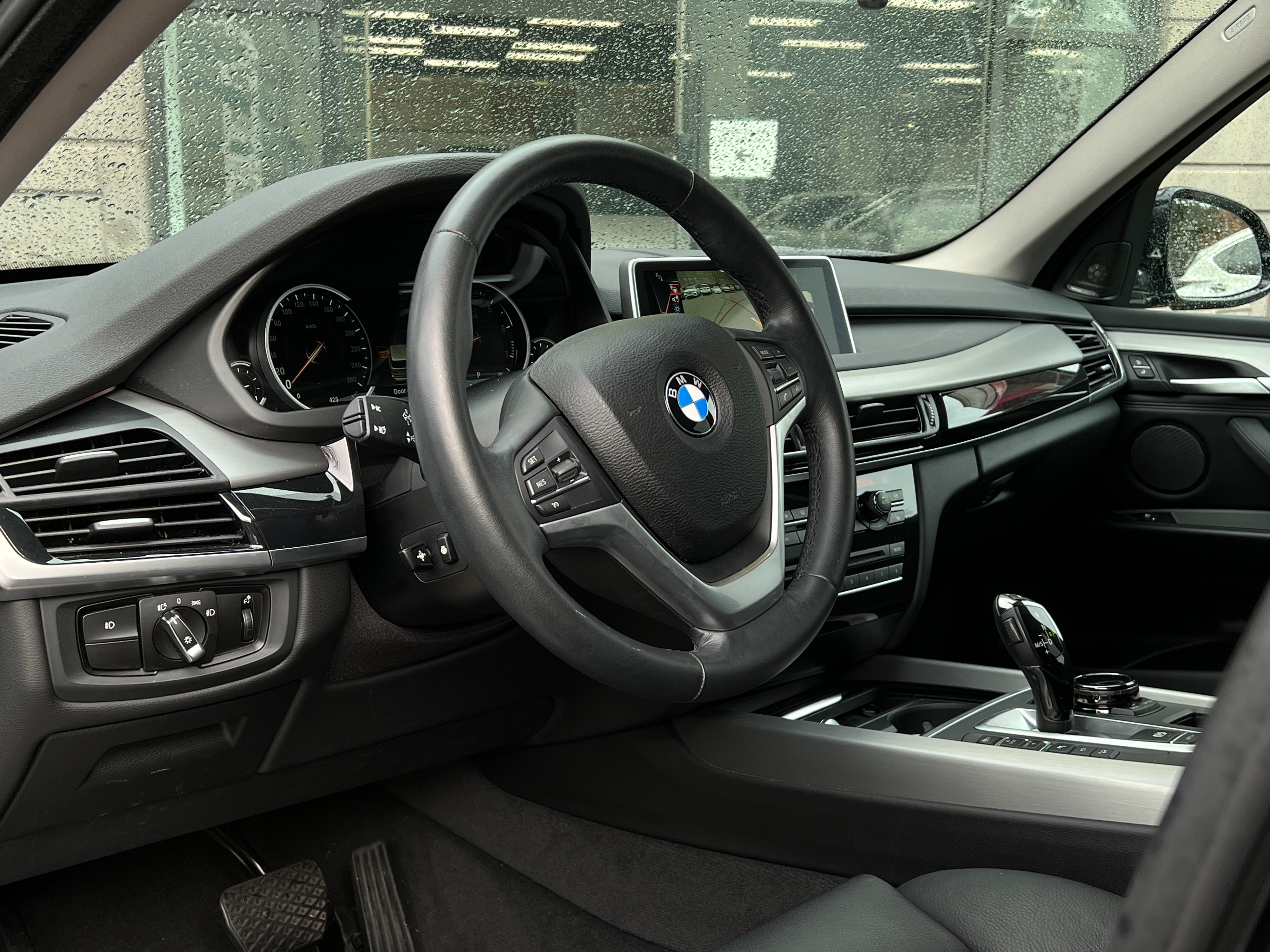 2016 BMW X5 xDrive50i ｜ No accident | BC Local - Image 8