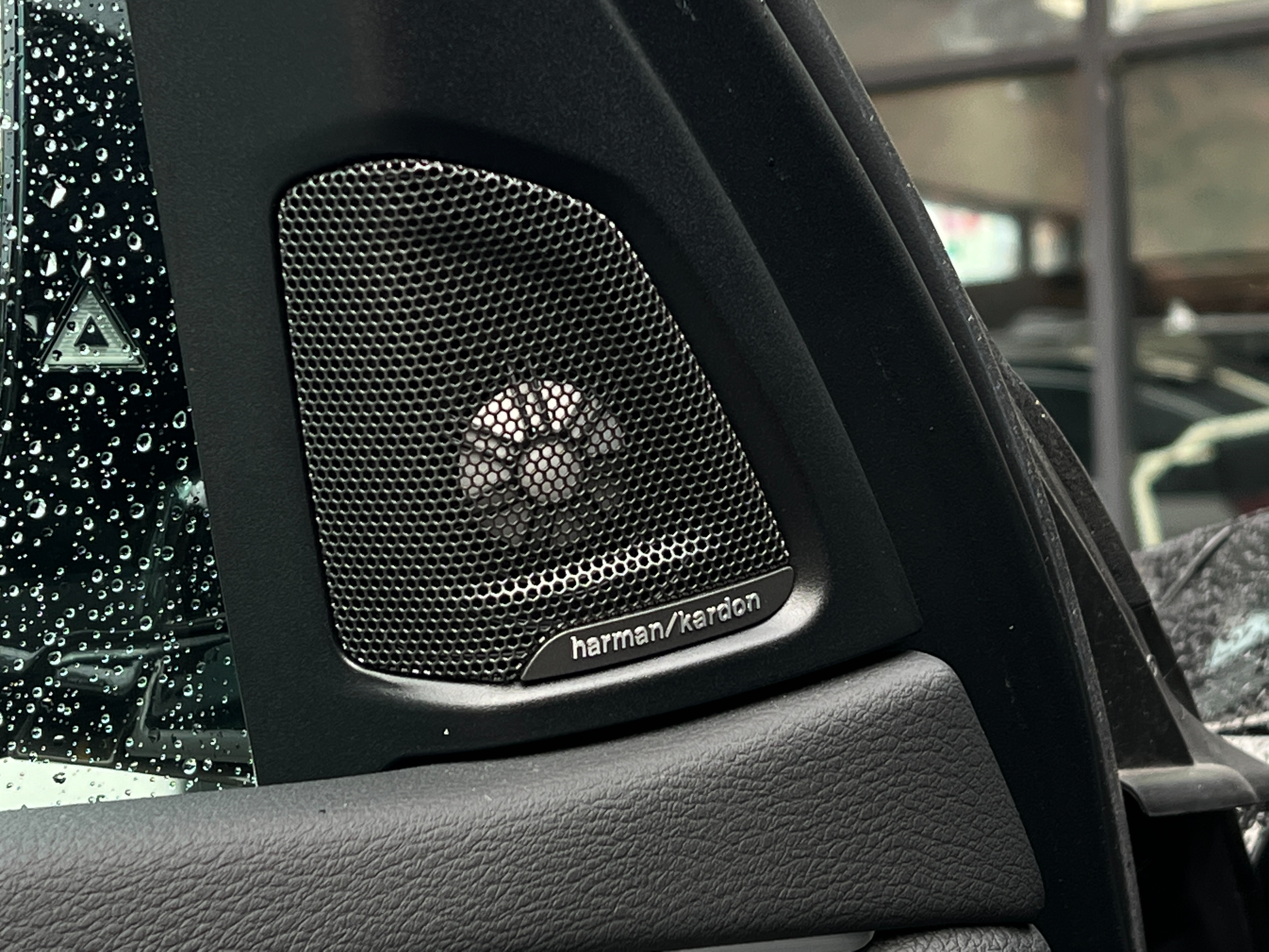 2016 BMW X5 xDrive50i ｜ No accident | BC Local - Image 9