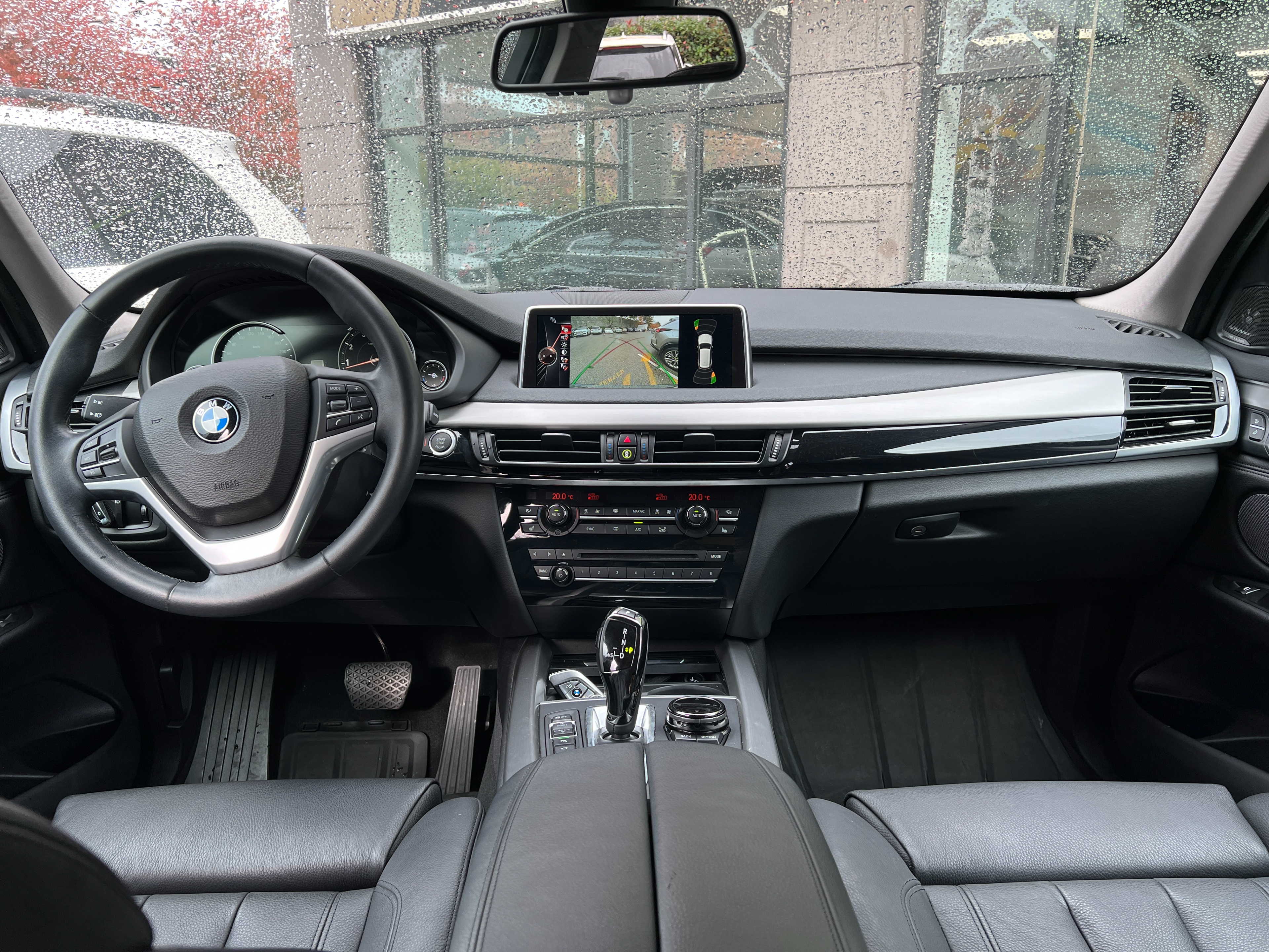 2016 BMW X5 xDrive50i ｜ No accident | BC Local - Image 14