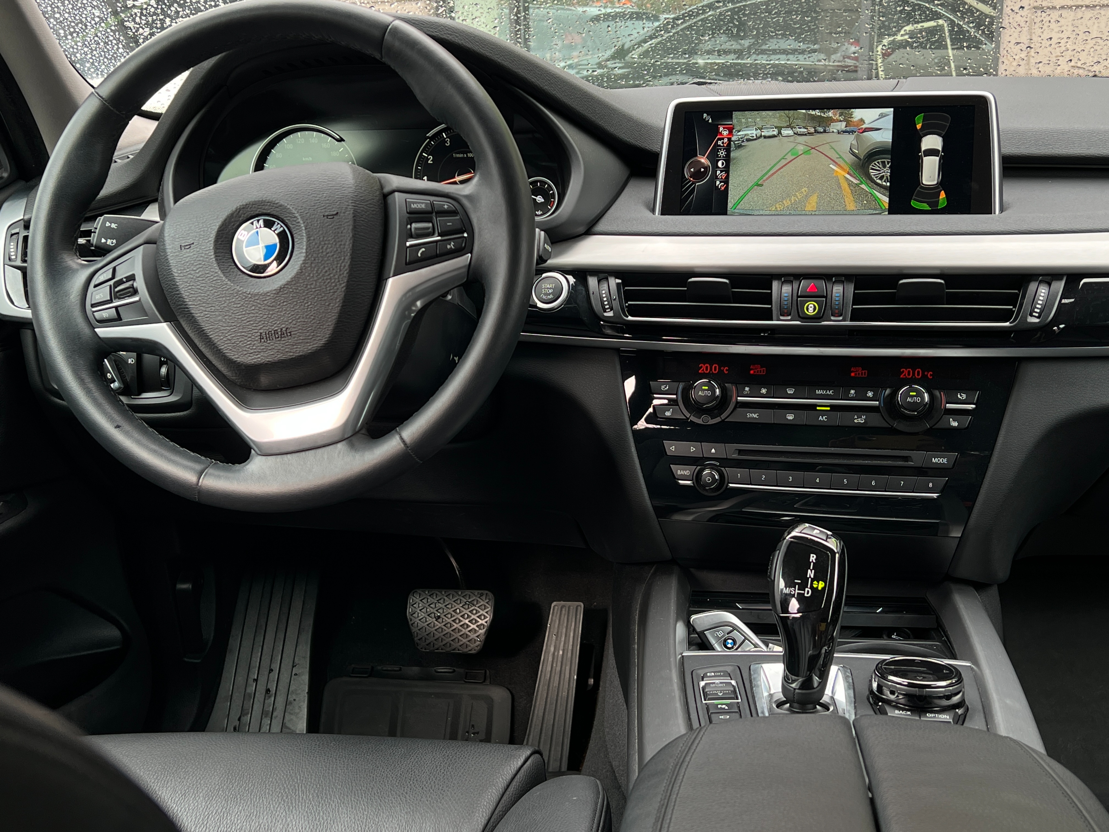 2016 BMW X5 xDrive50i ｜ No accident | BC Local - Image 16