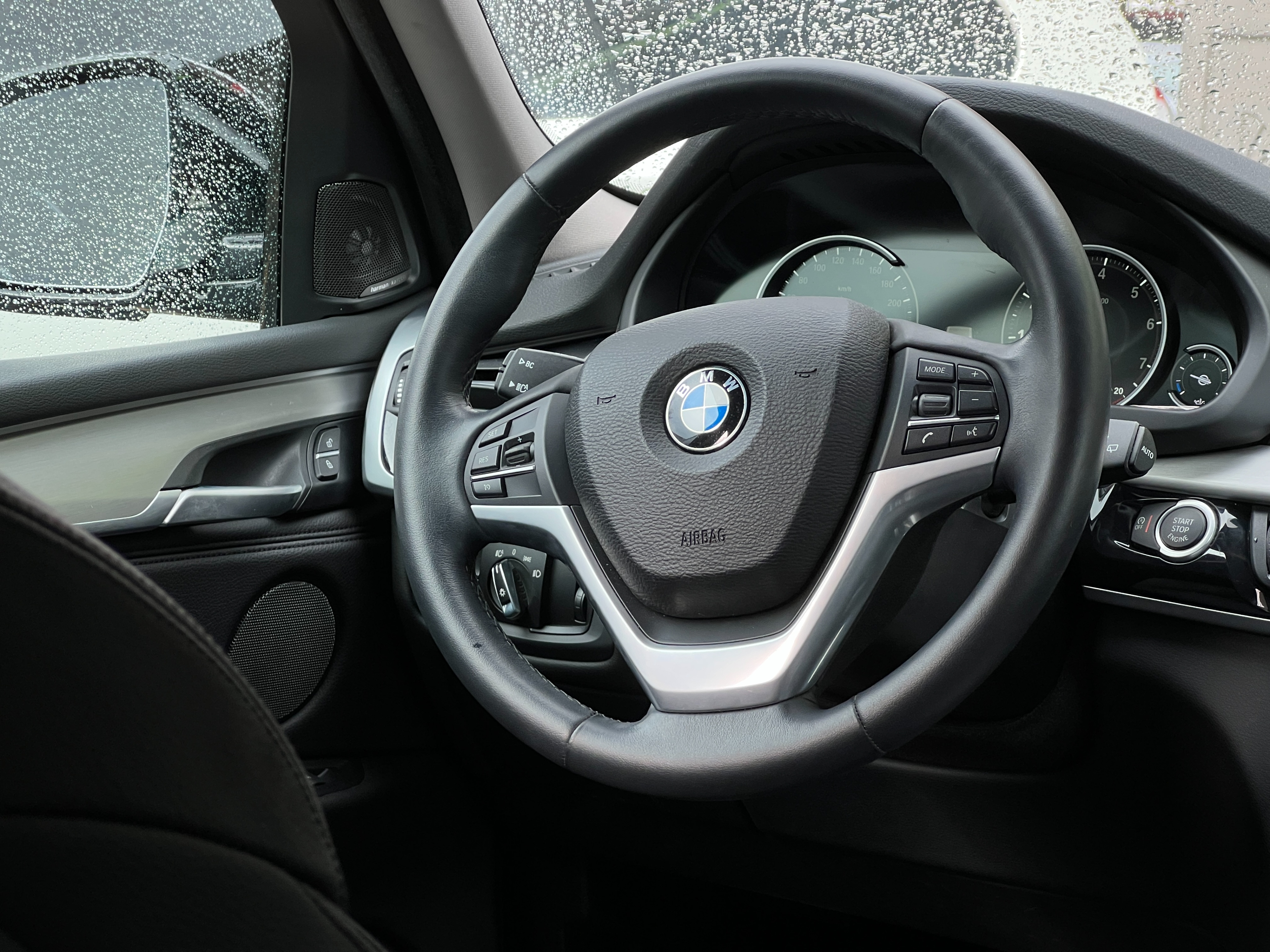 2016 BMW X5 xDrive50i ｜ No accident | BC Local - Image 15