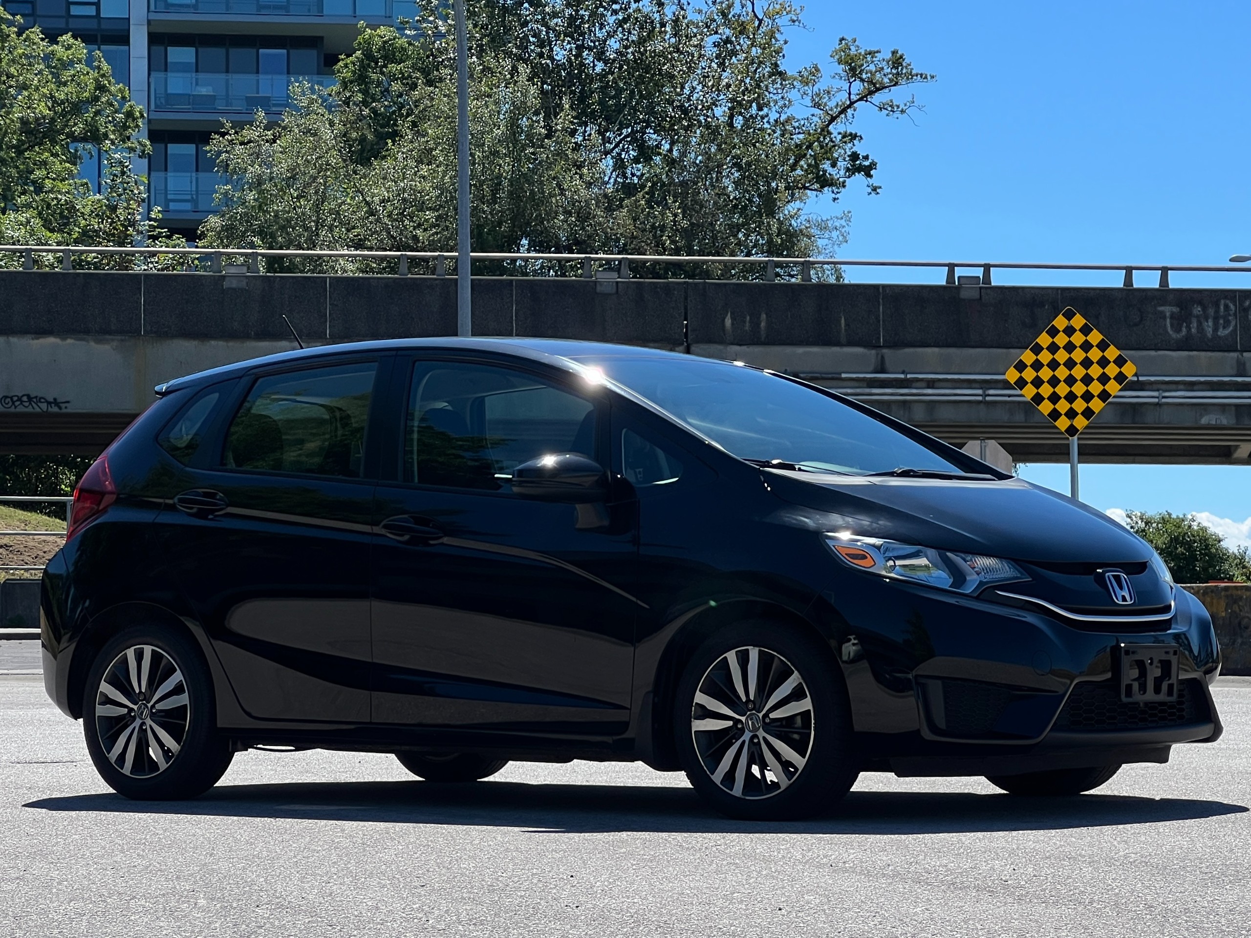 2017 Honda fit | BC Local - Image 2