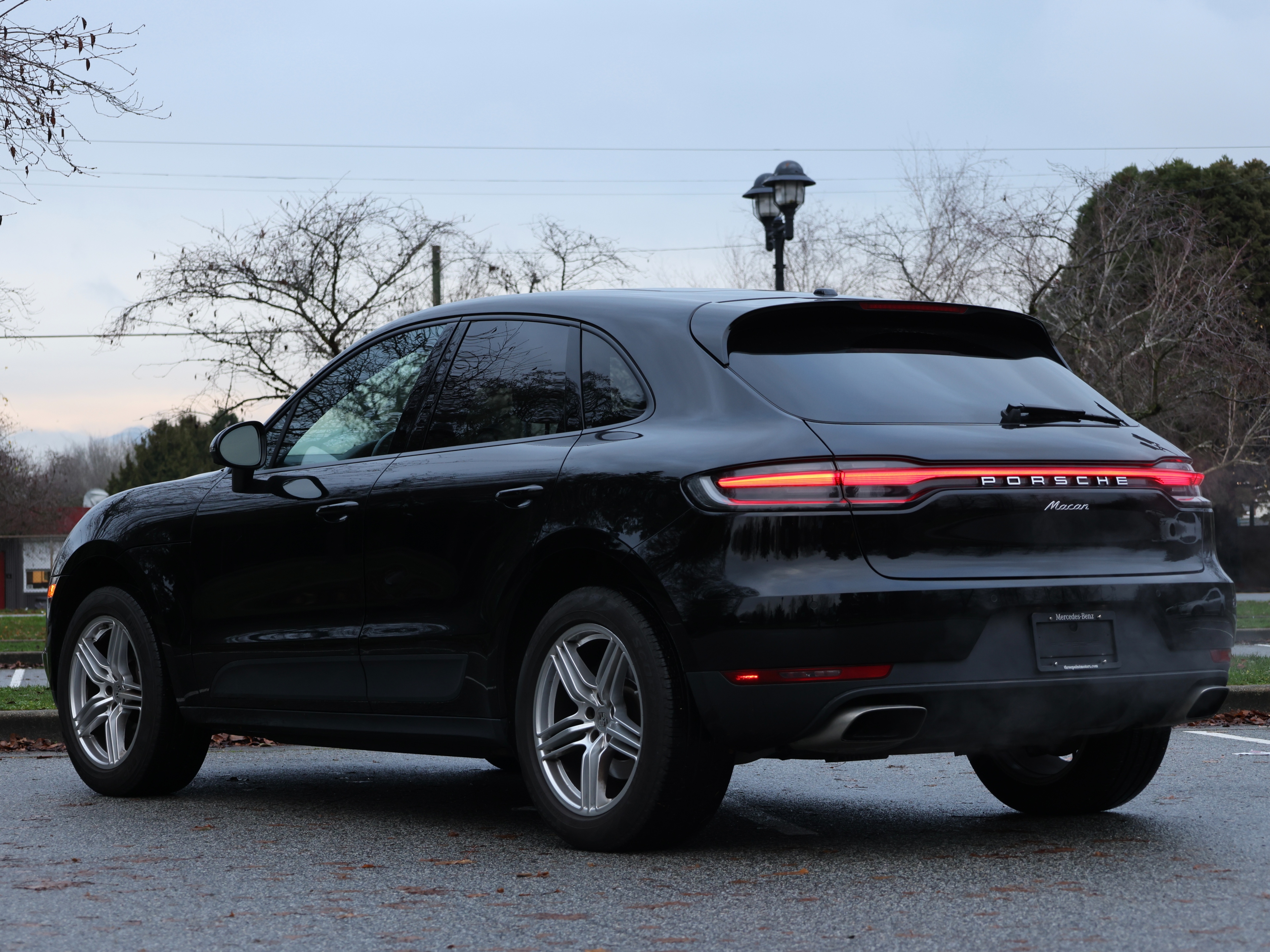 2020 Porsche macan | BC Local - Image 6