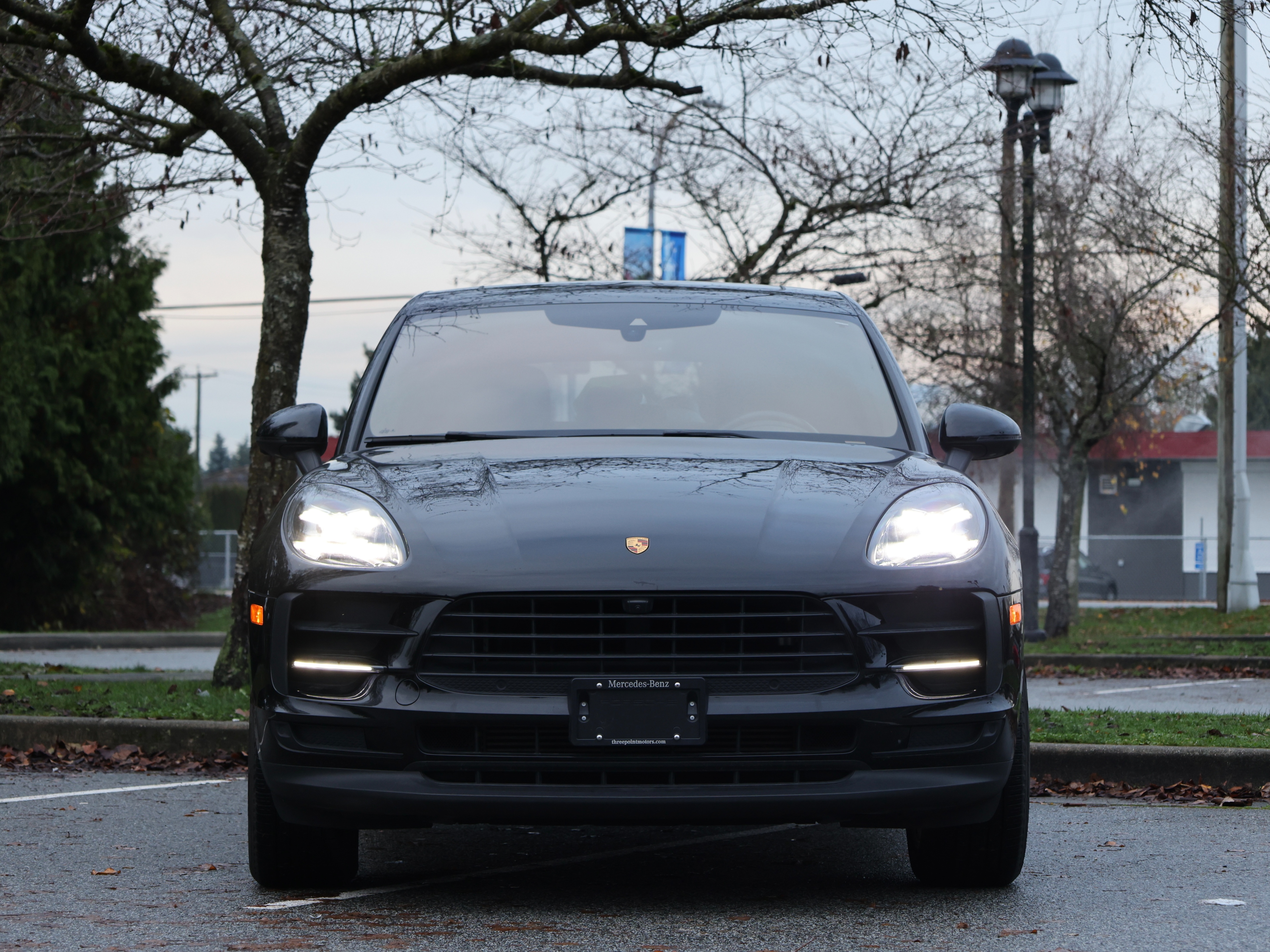 2020 Porsche macan | BC Local - Image 3