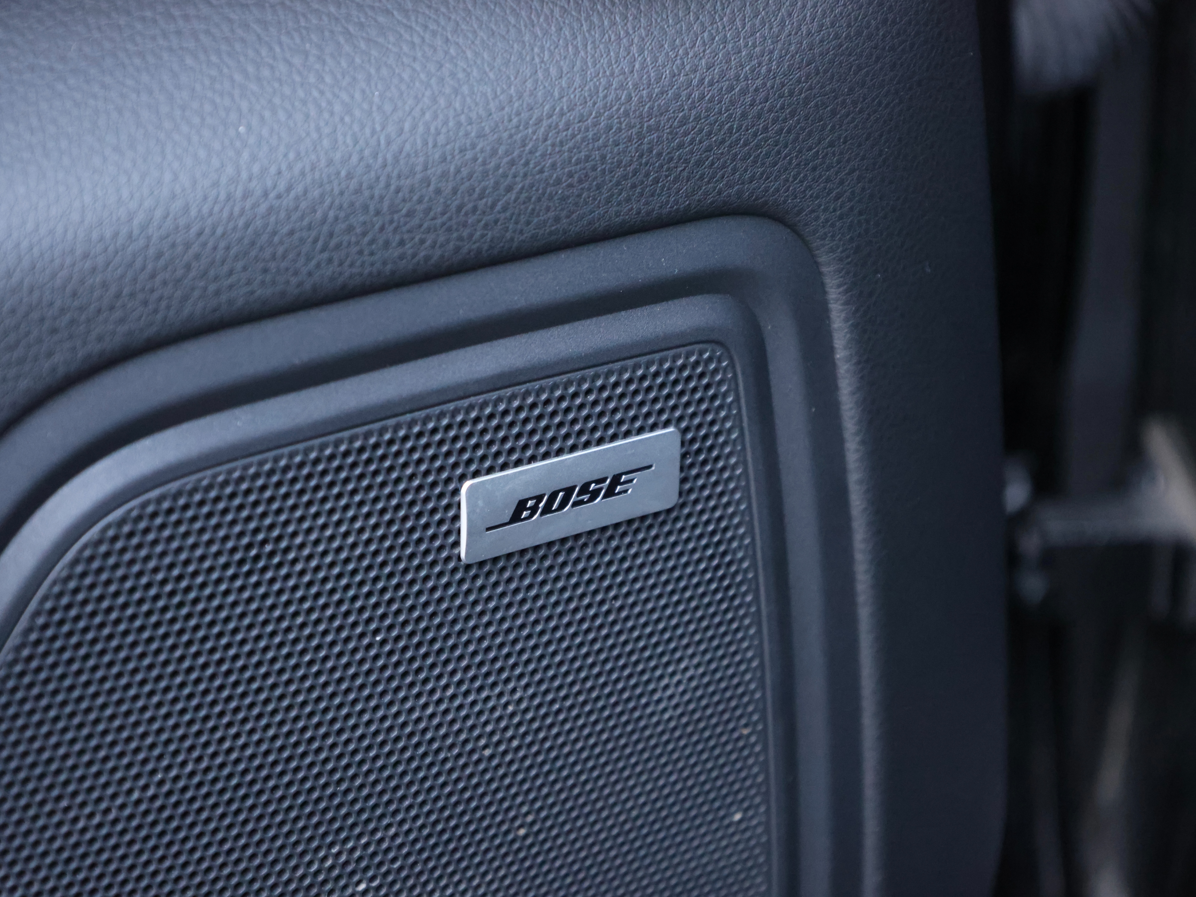 2020 Porsche macan | BC Local - Image 9