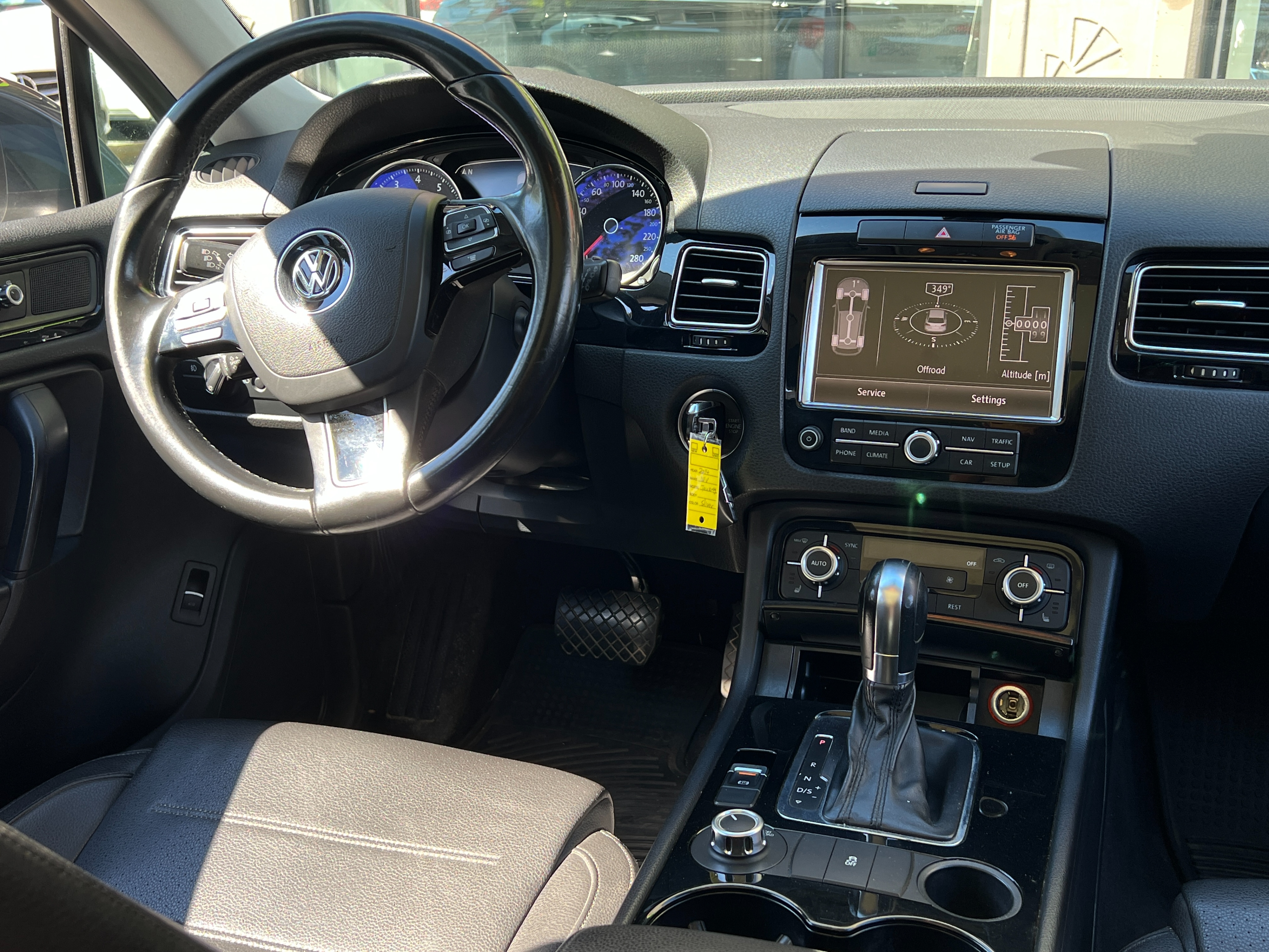 2014 Volkswagen touareg - Image 15
