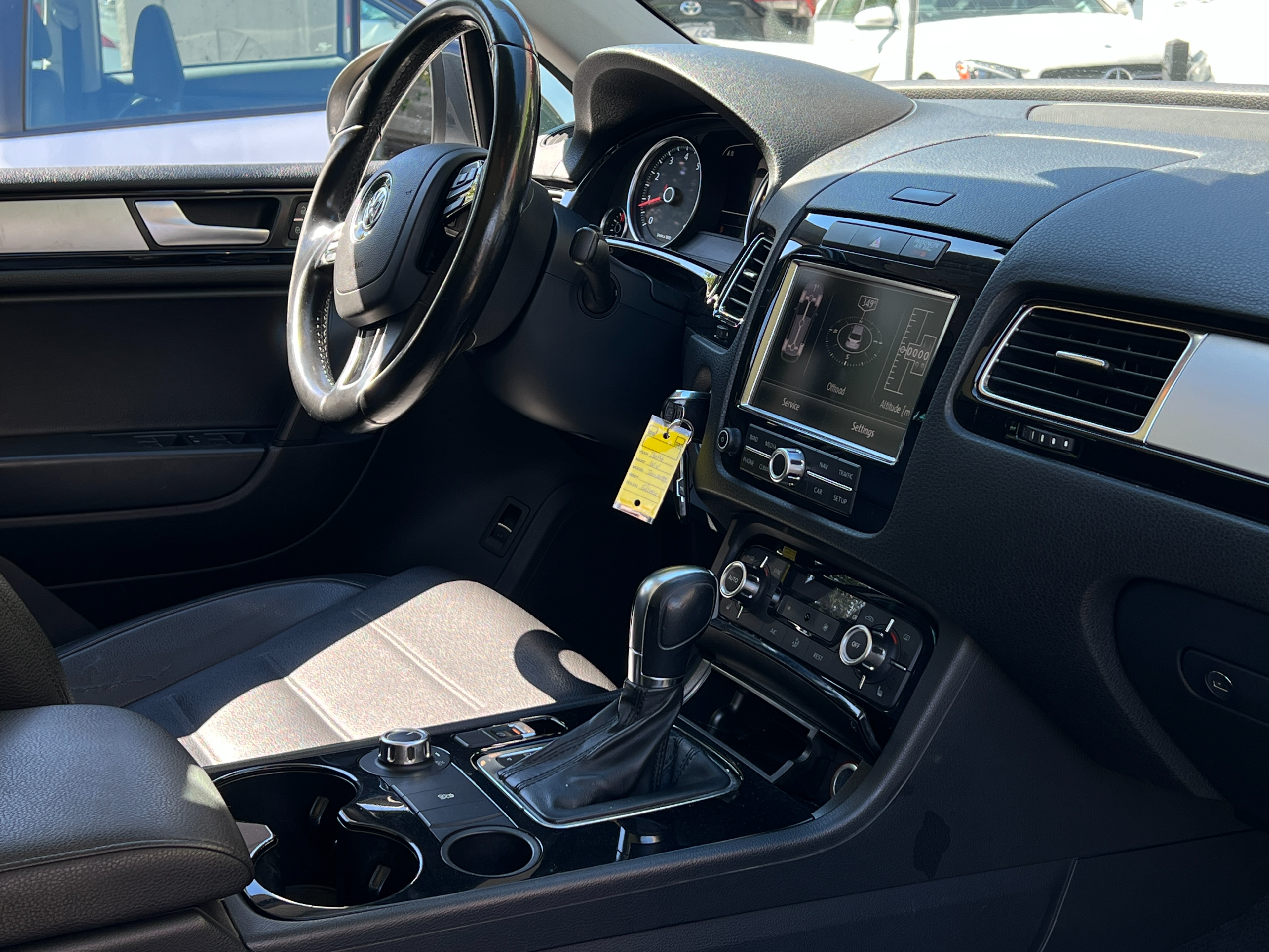 2014 Volkswagen touareg - Image 9