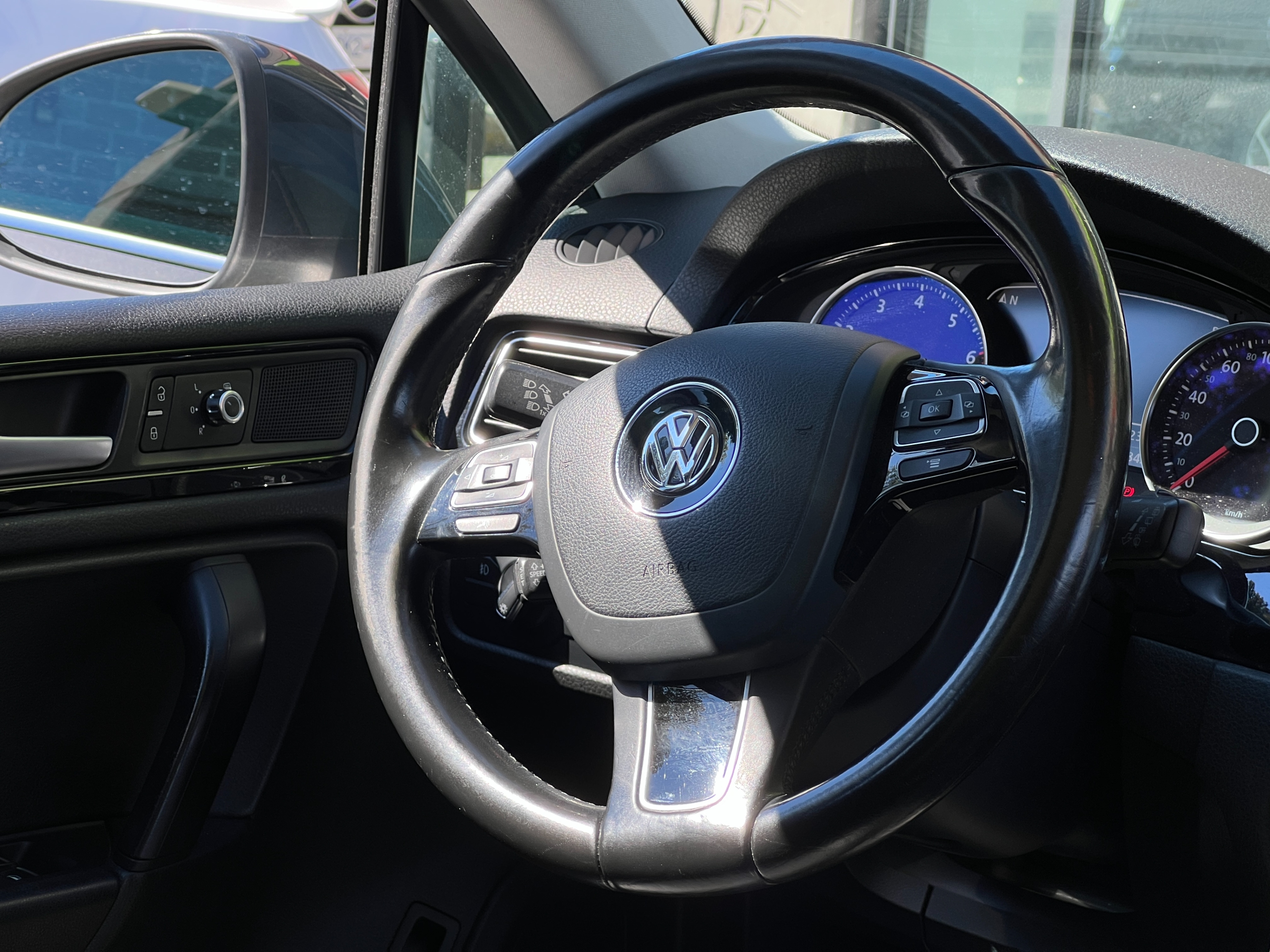 2014 Volkswagen touareg - Image 14