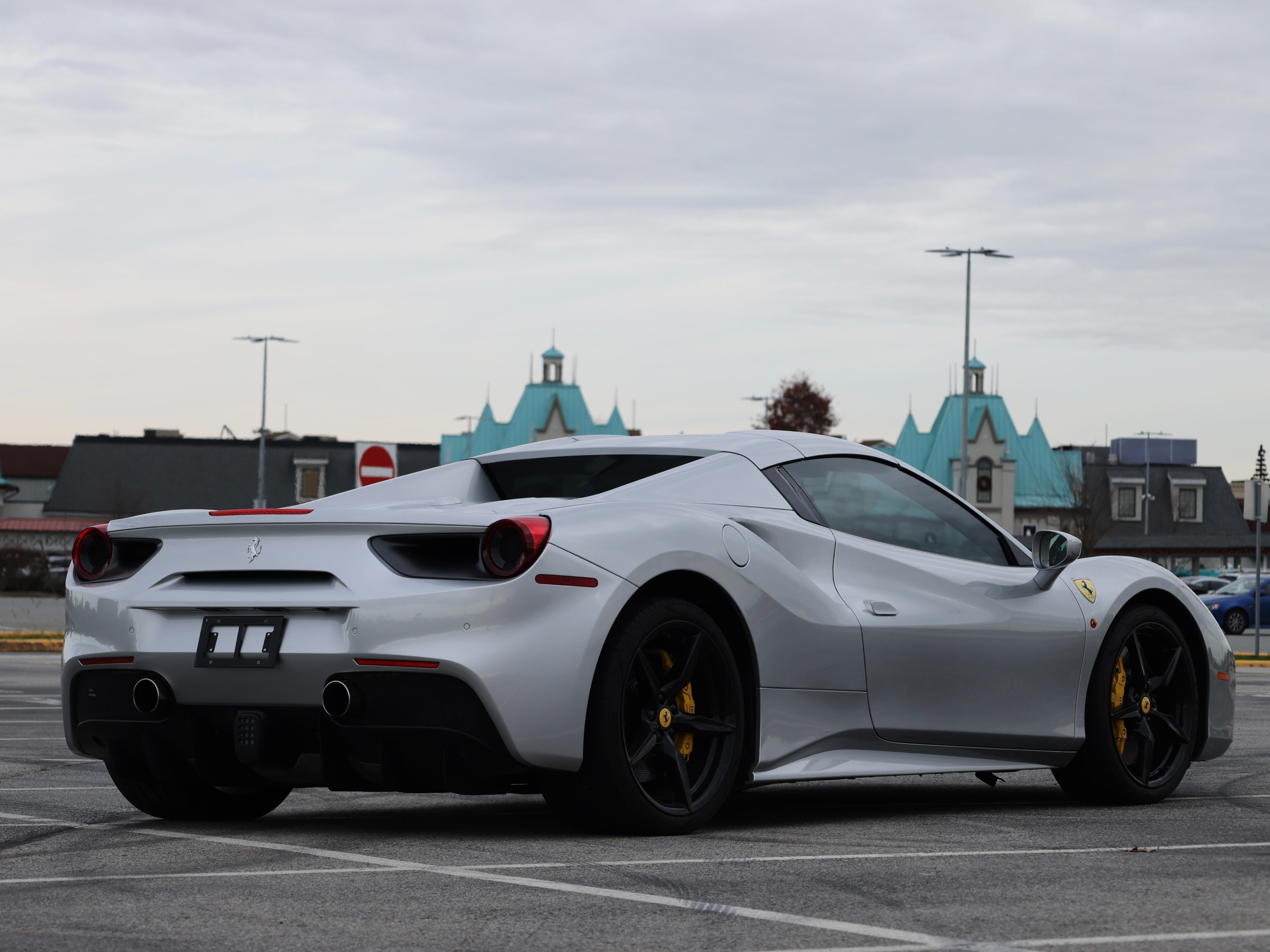 2017 Ferrari 488 spider | bc local | low km - Image 12