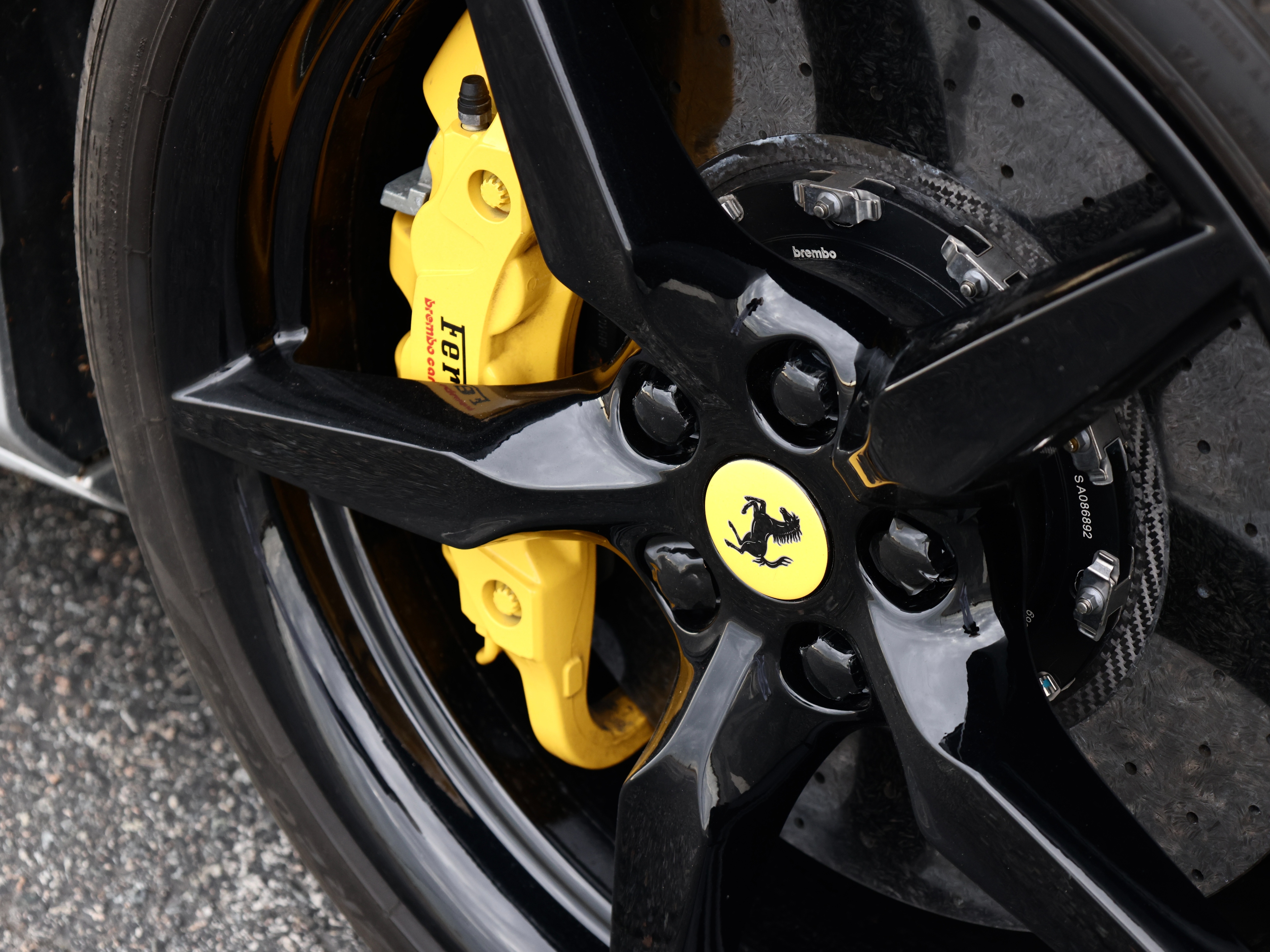 2017 Ferrari 488 spider | bc local | low km - Image 13