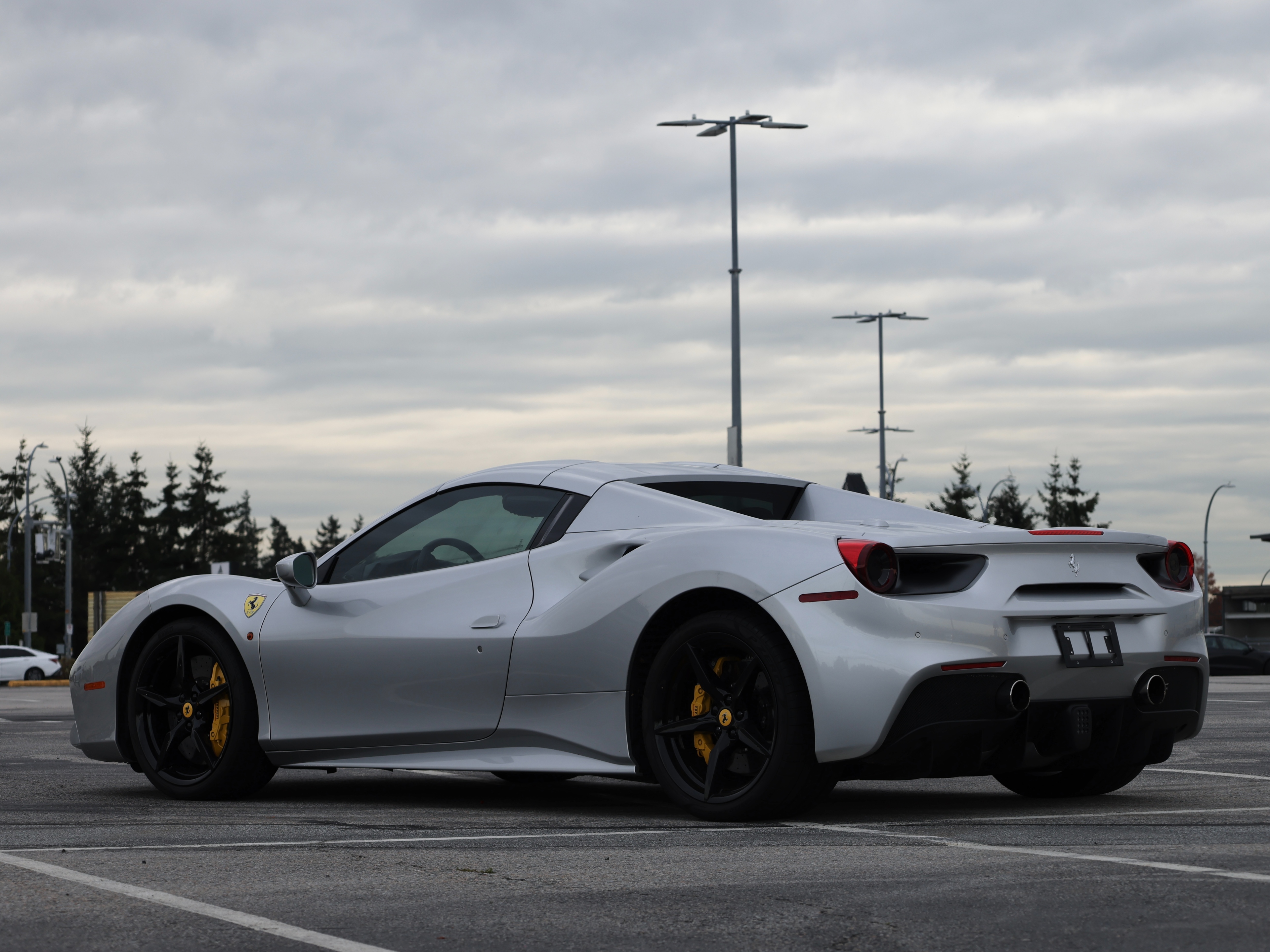 2017 Ferrari 488 spider | bc local | low km - Image 9