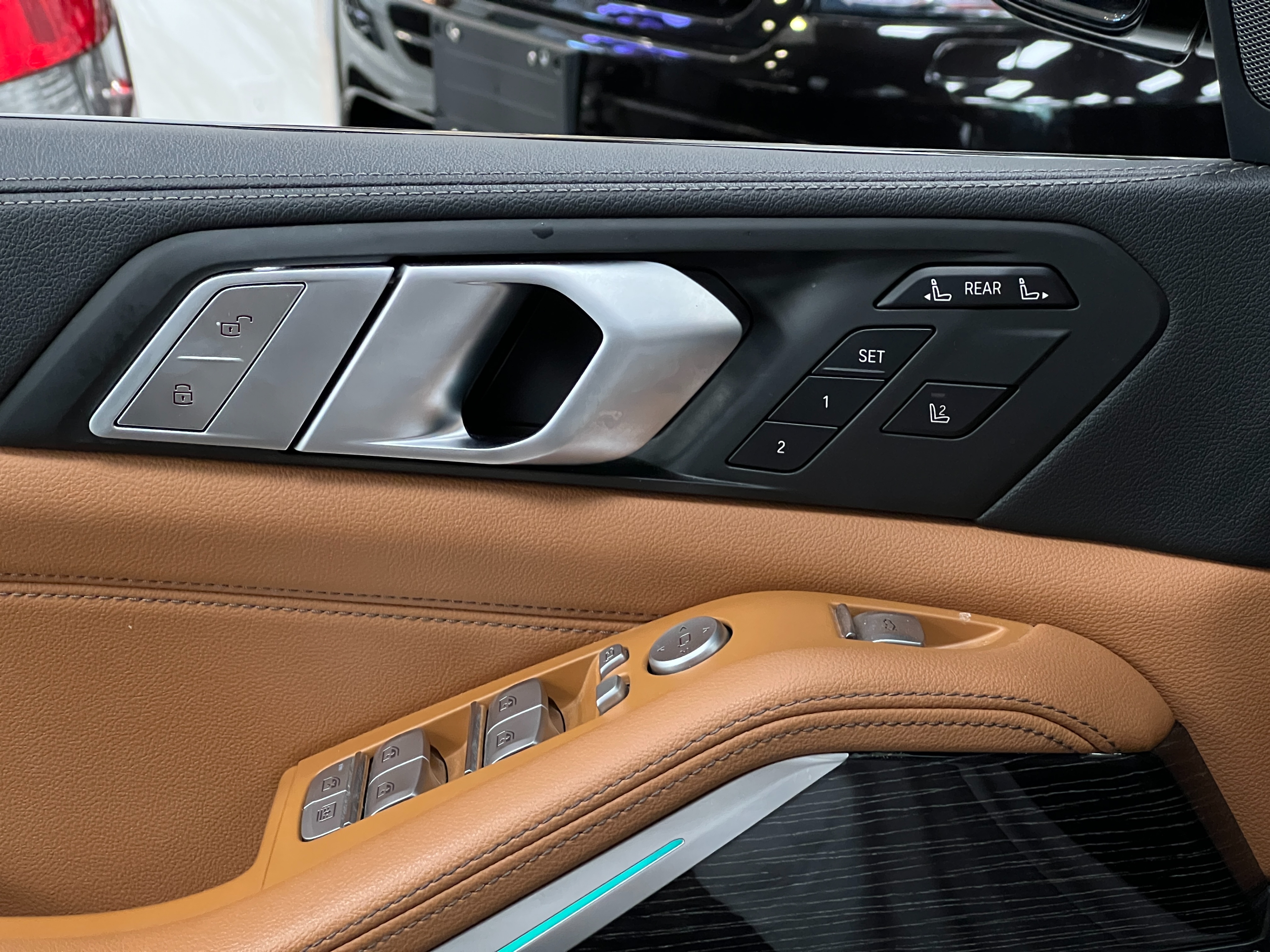 2019 BMW X7 - Image 15