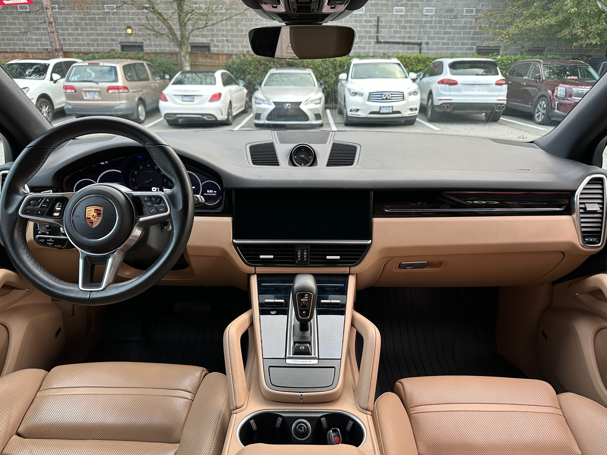 2019 Porsche Cayenne - Image 14