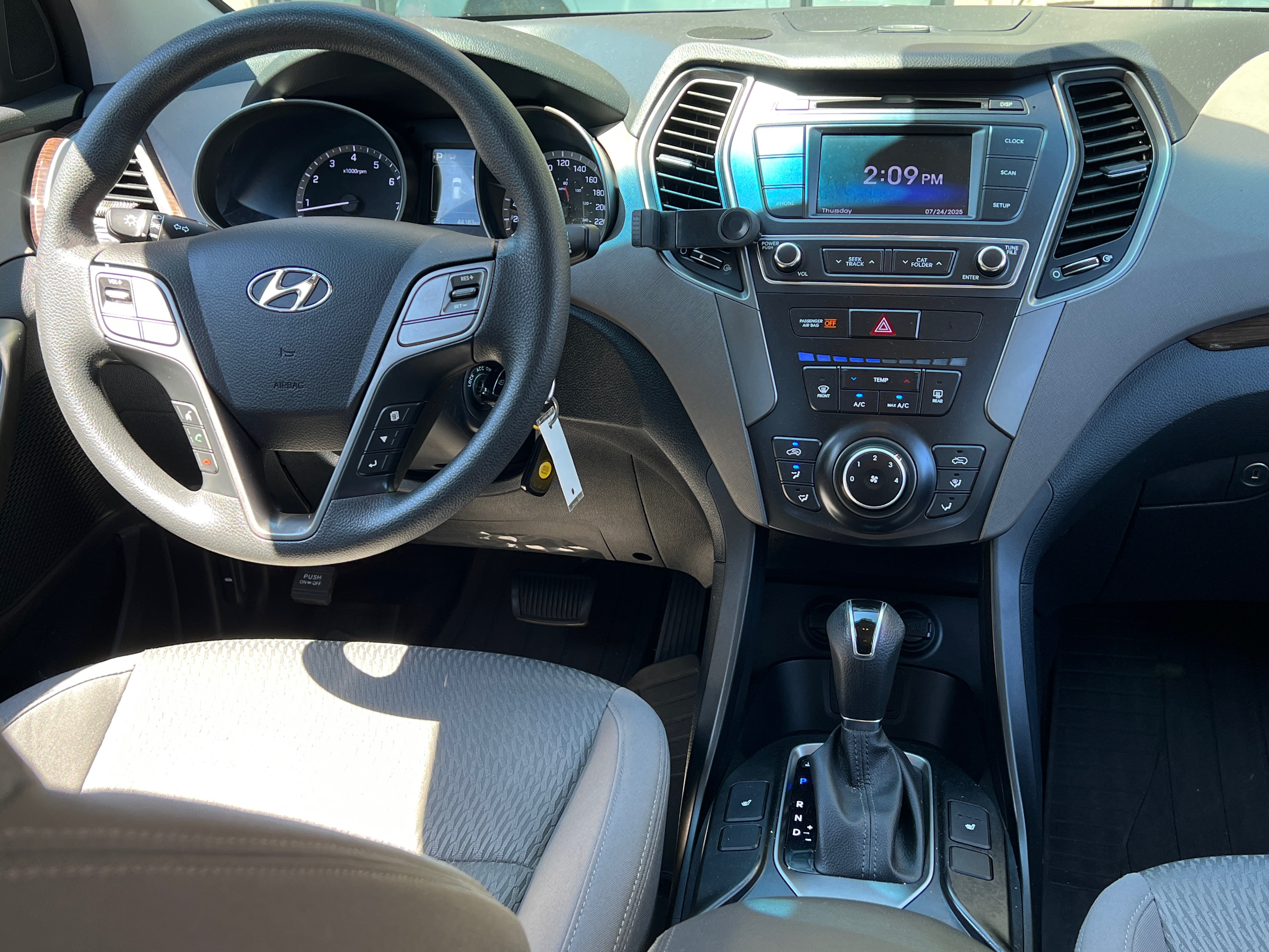 2018 Hyundai Santa Fe XL - Image 13