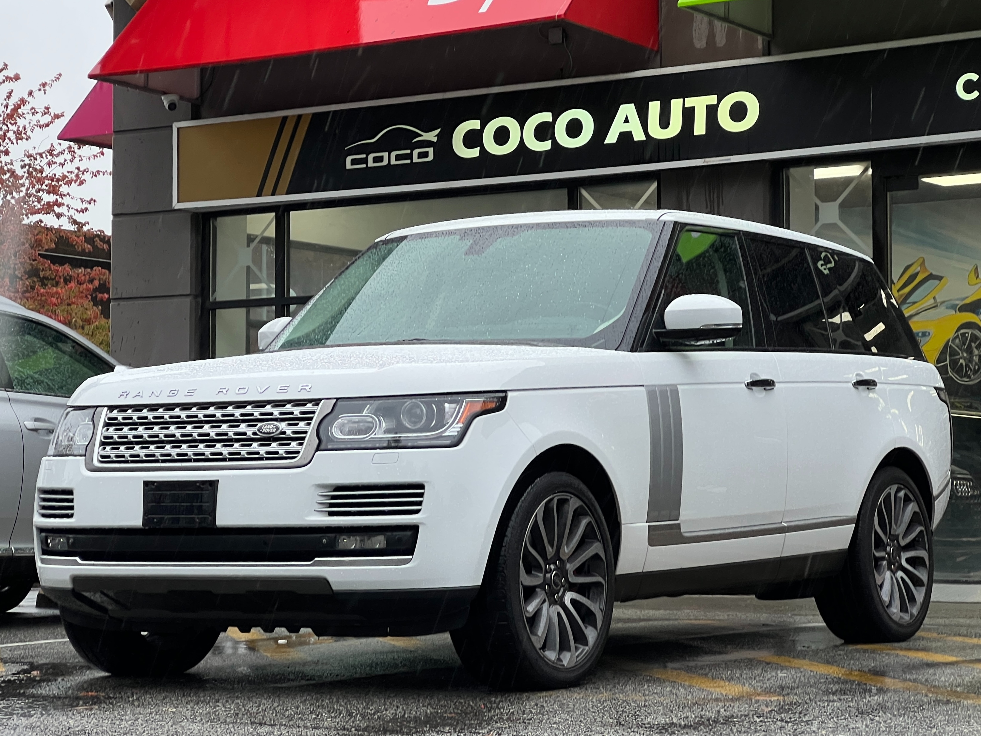 2014 Land Rover Range Rover Supercharged | No accident | BC Local - Image 4