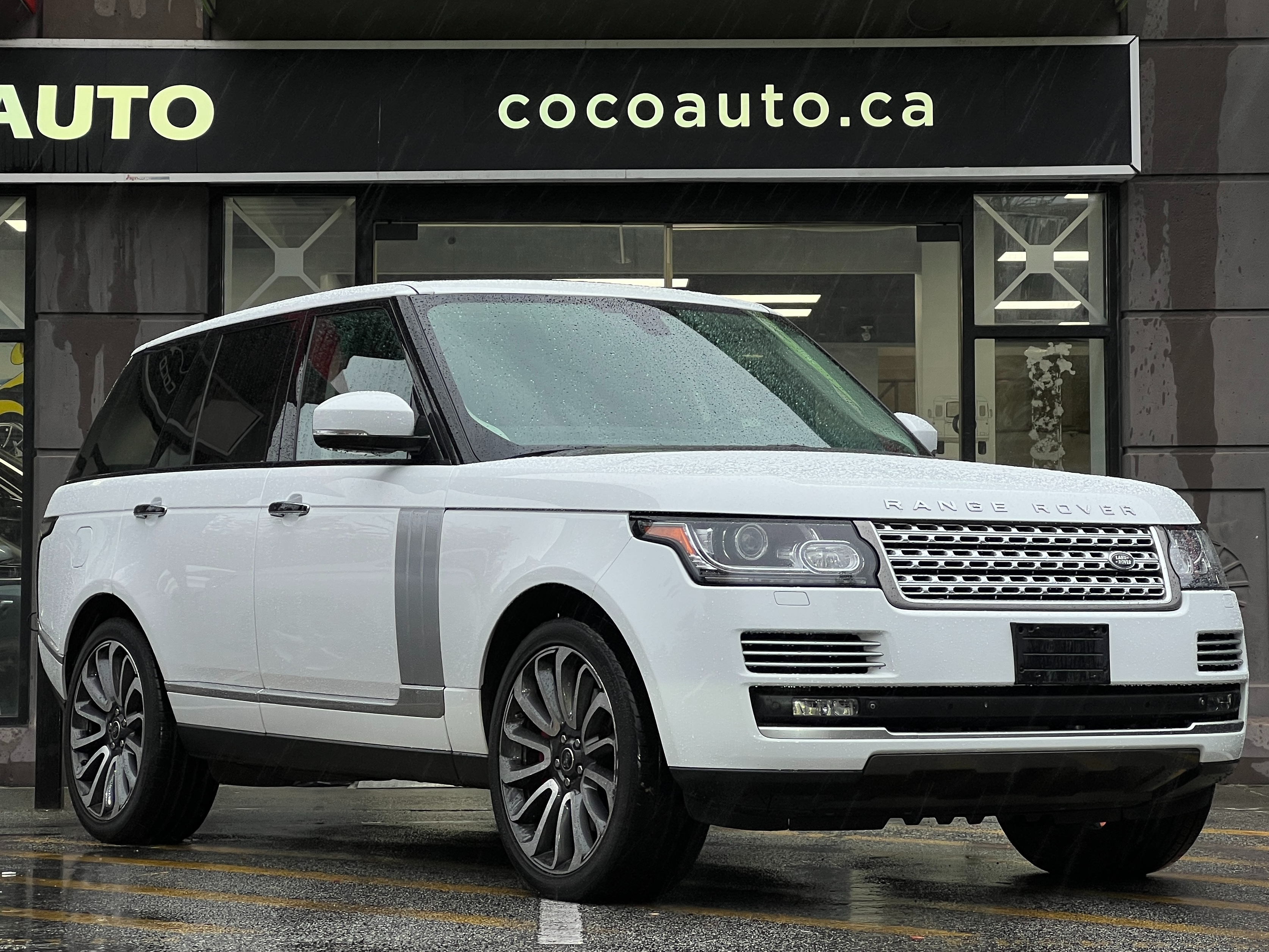 2014 Land Rover Range Rover Supercharged | No accident | BC Local - Image 1