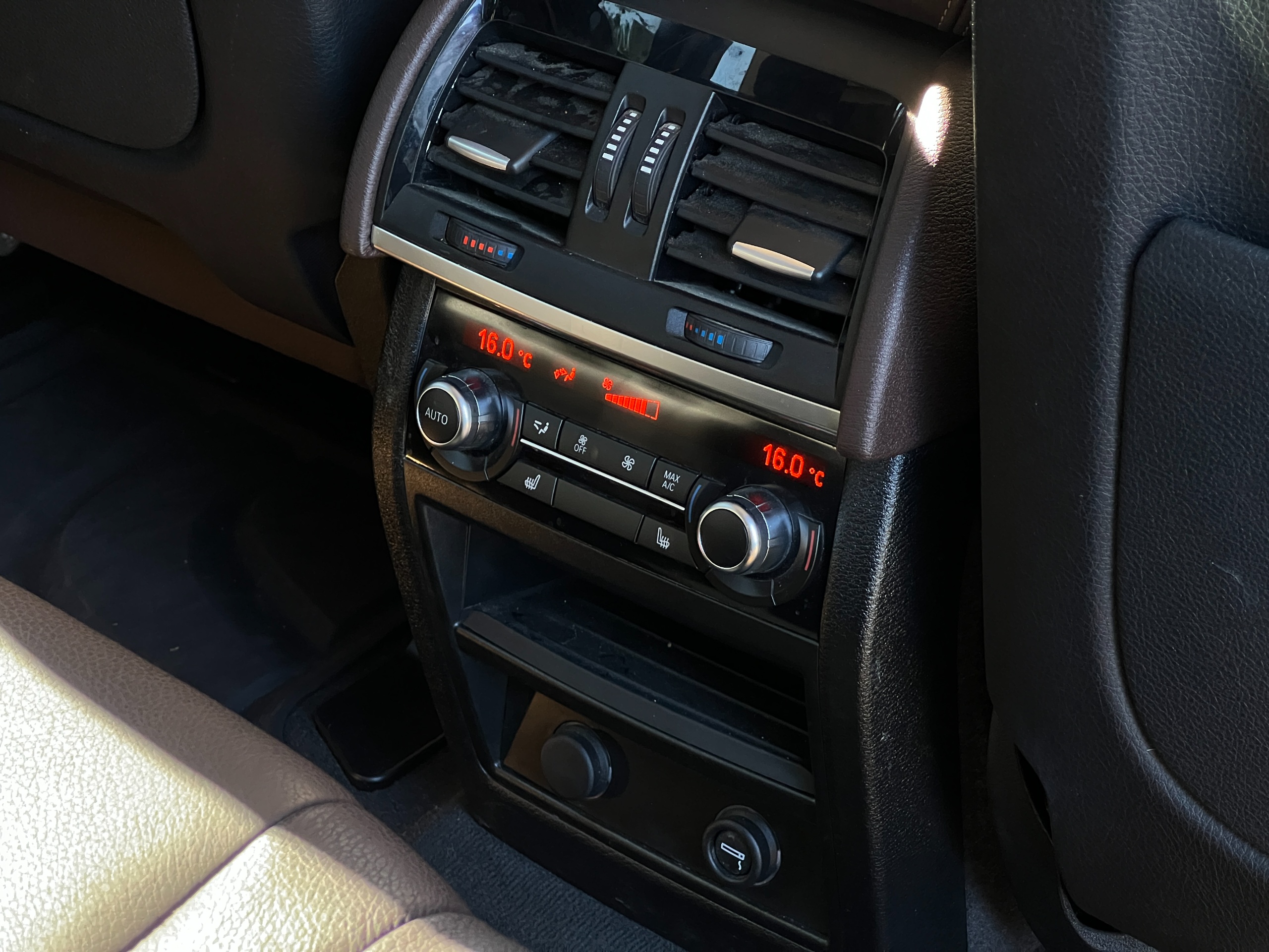 2016 BMW X5 Xdrive 35I - Image 16