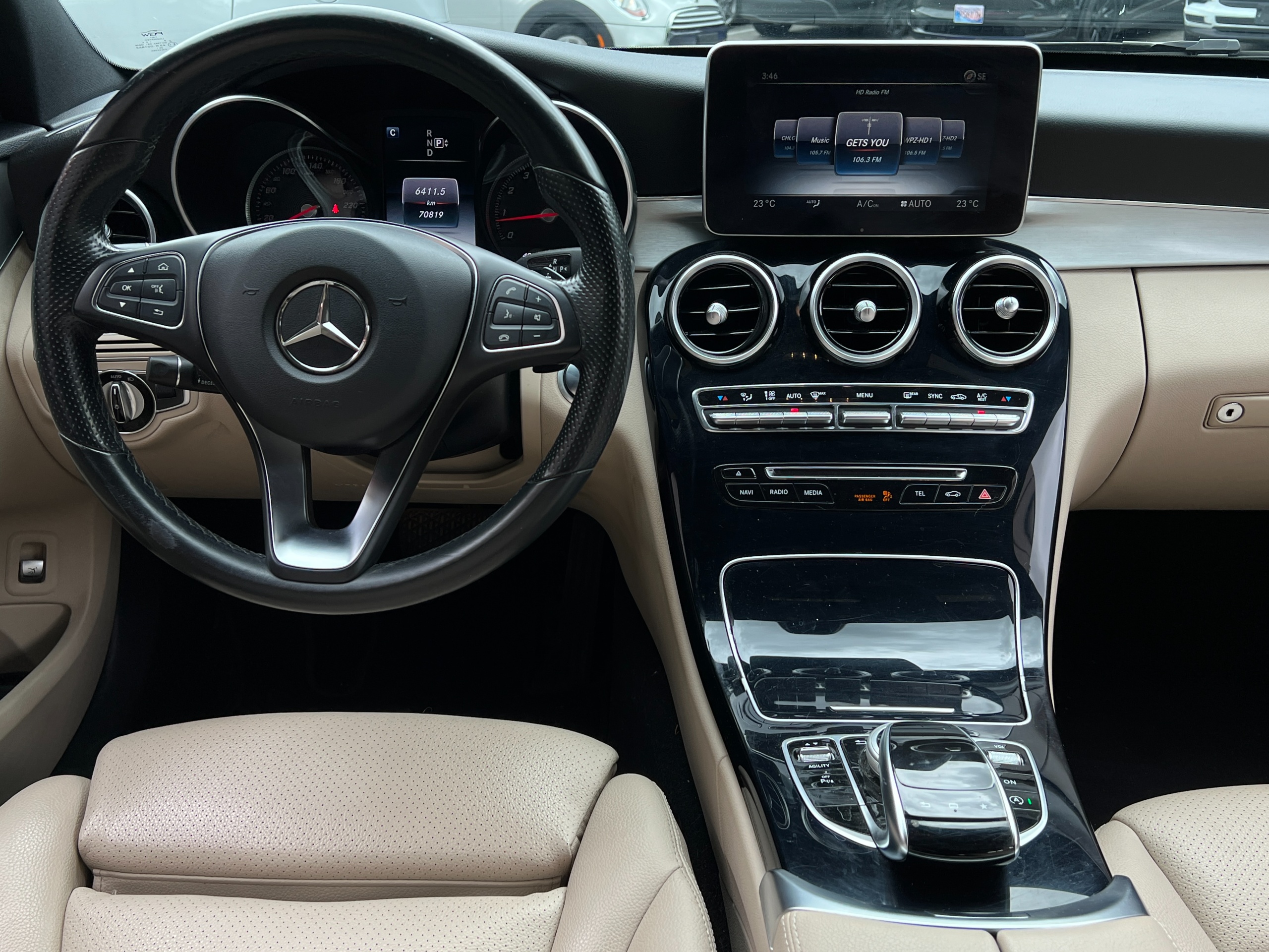 2015 Mercedes-Benz C300 - Image 8