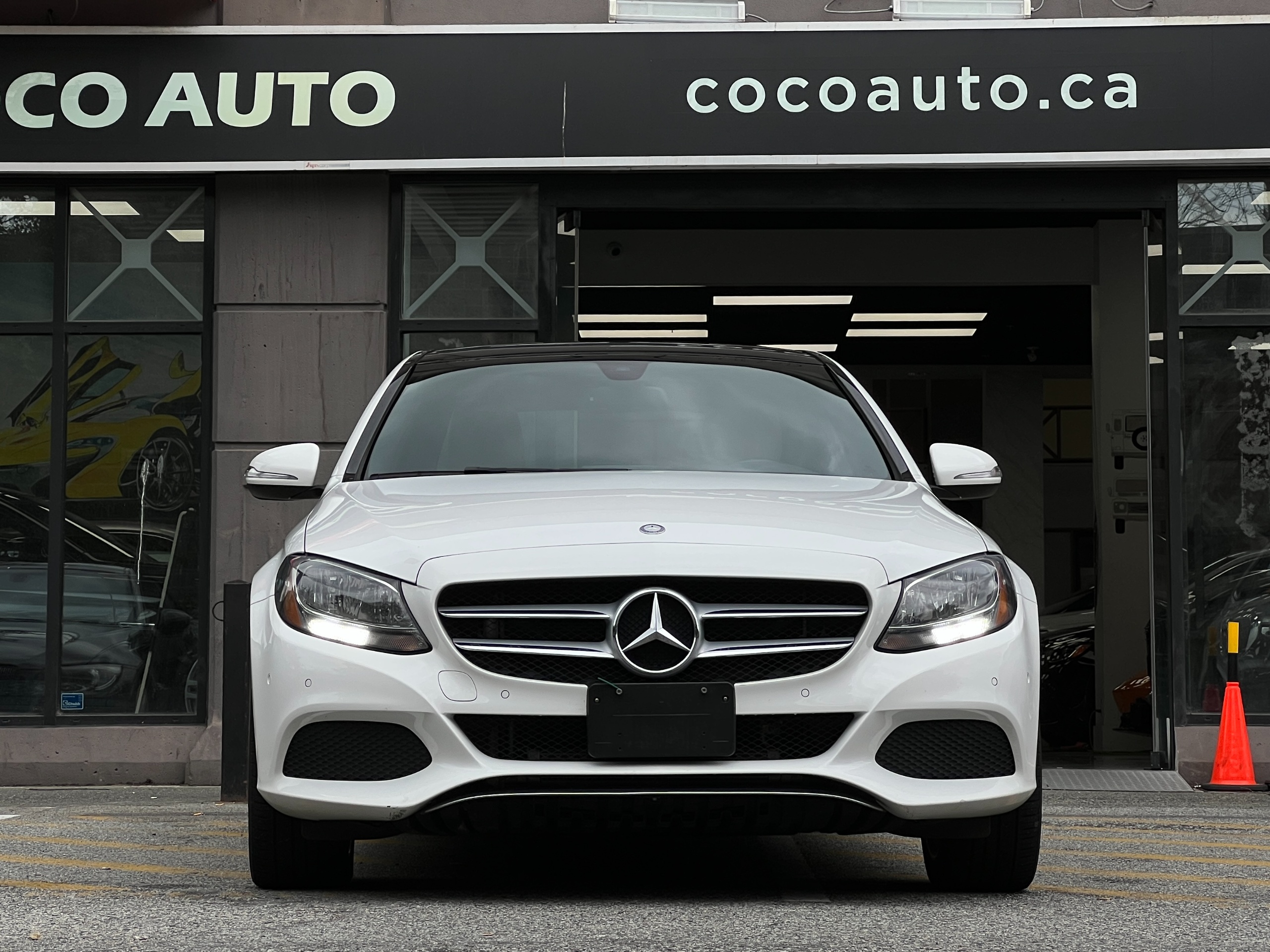 2015 Mercedes-Benz C300 - Image 3