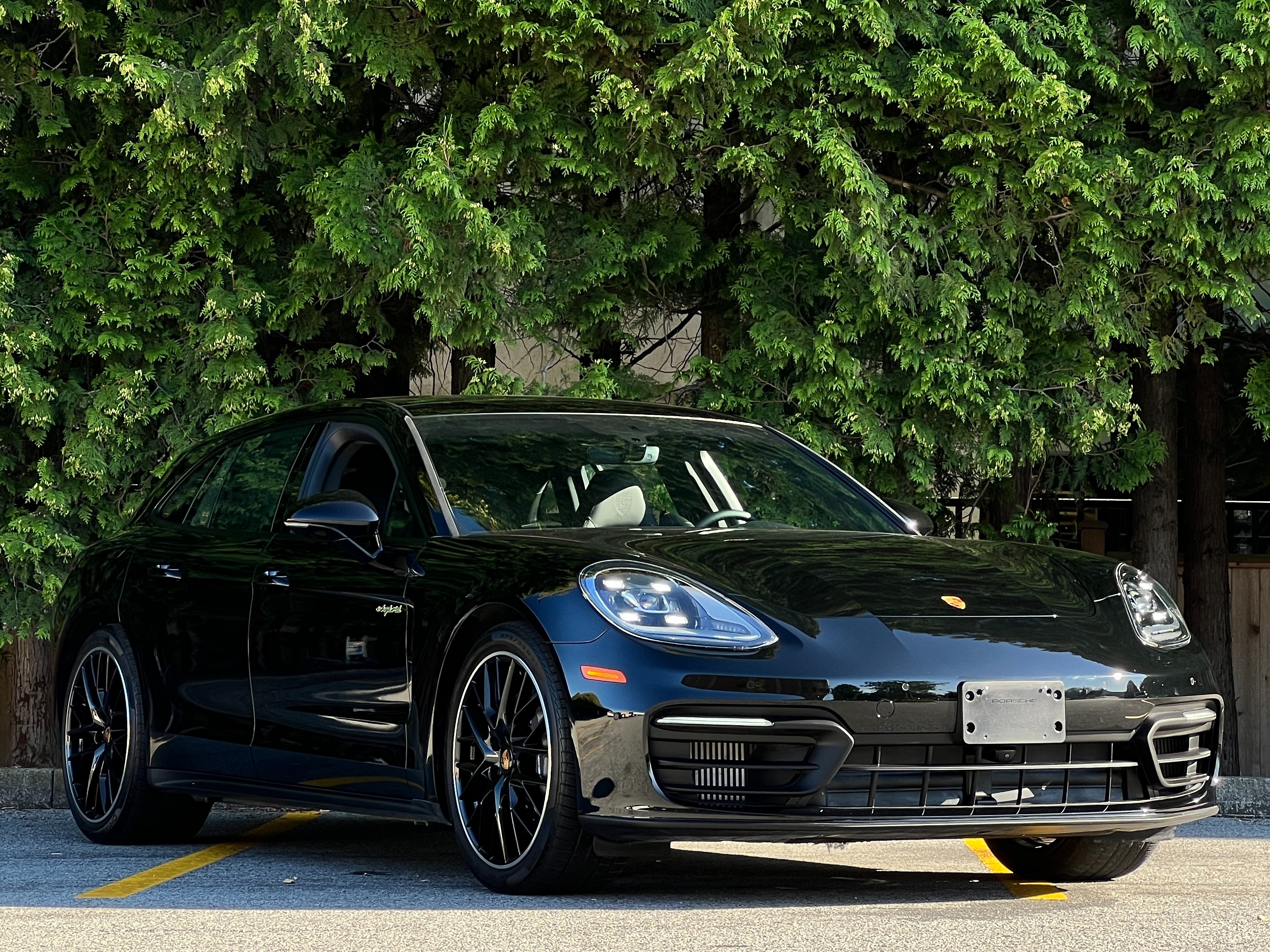 2023 Porsche Panamera 4 e-hybrid