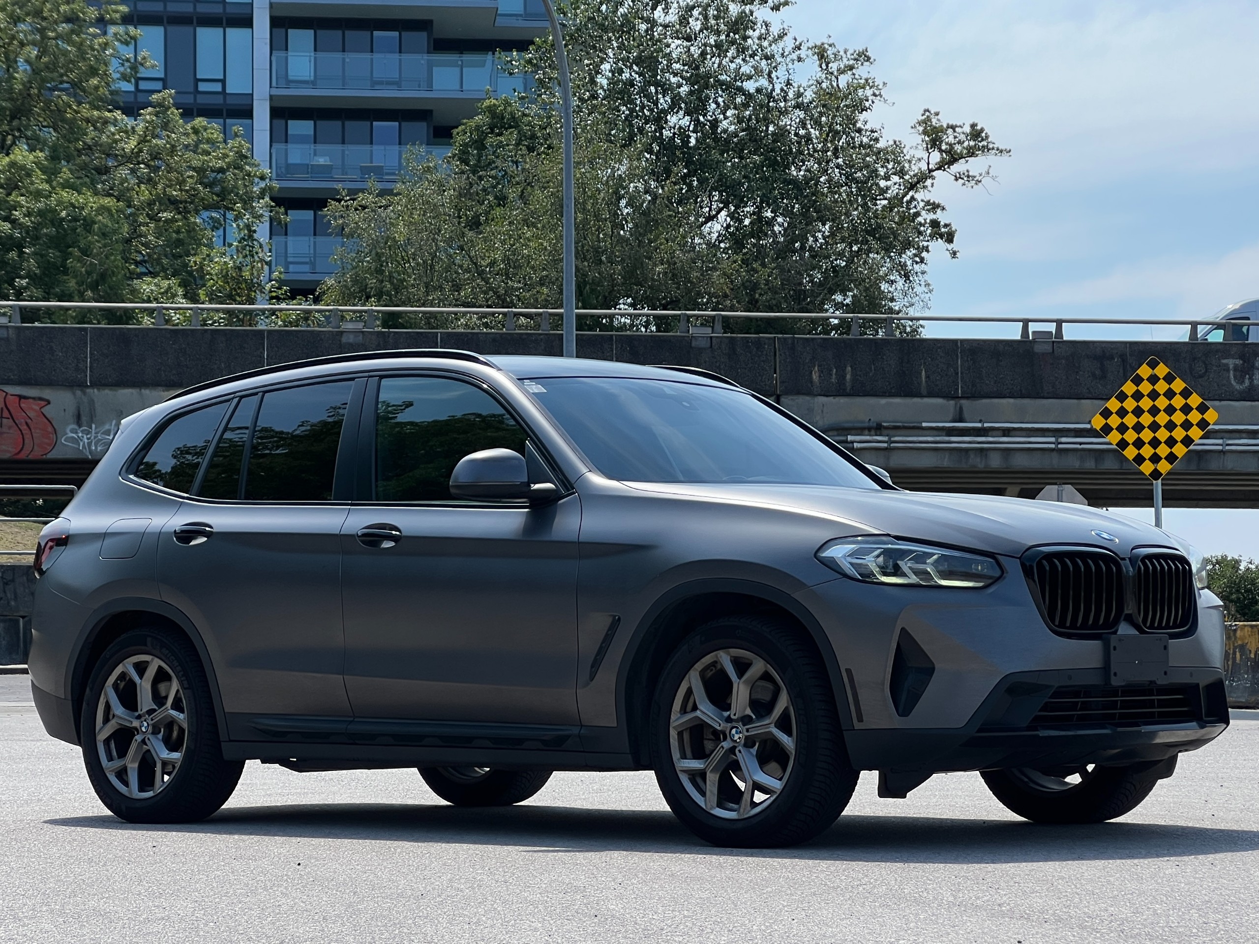 2022 BMW x3 xdrive30i - Image 2