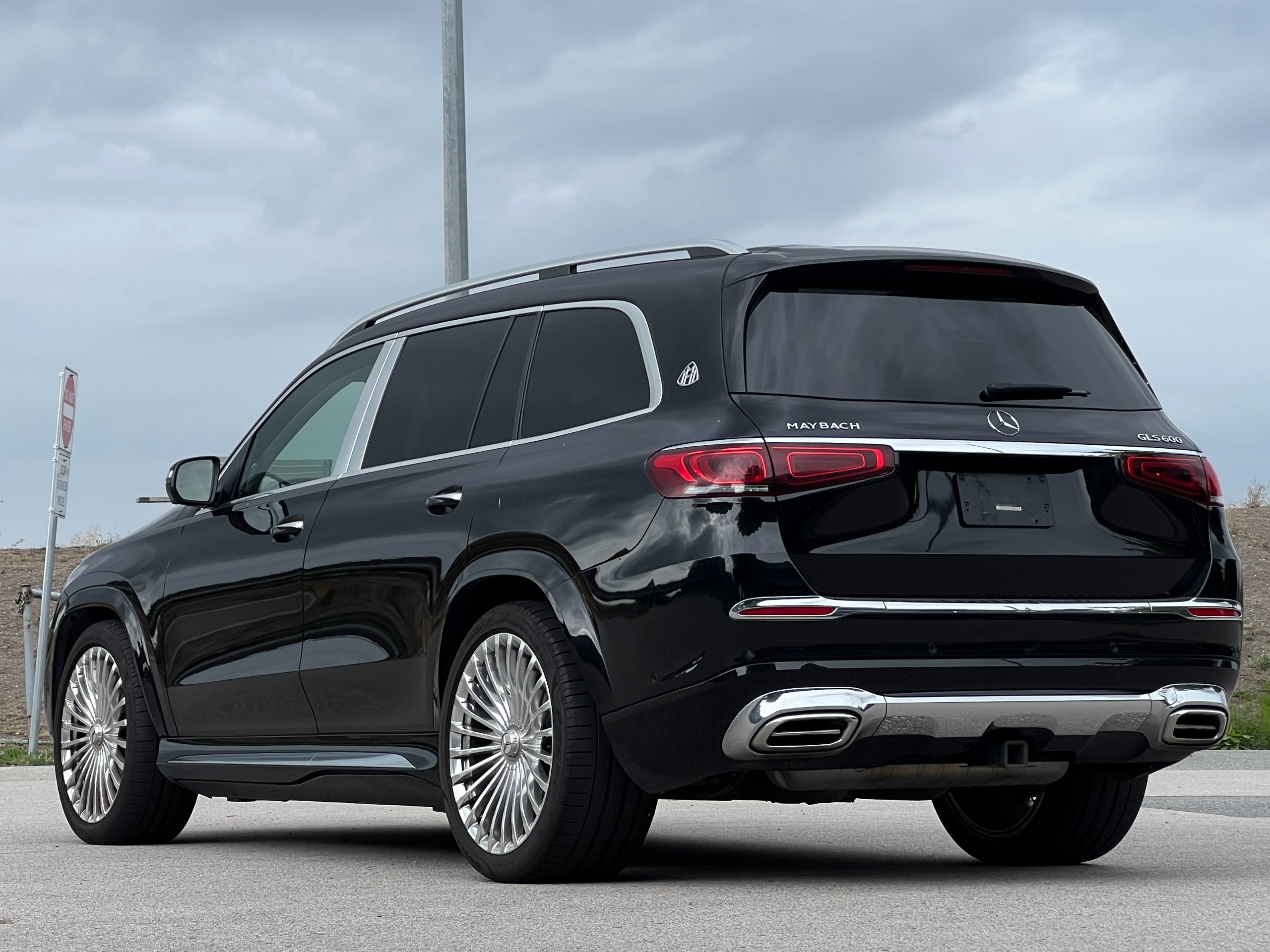 2021 Mercedes-Benz GLS600 Maybach - Image 6