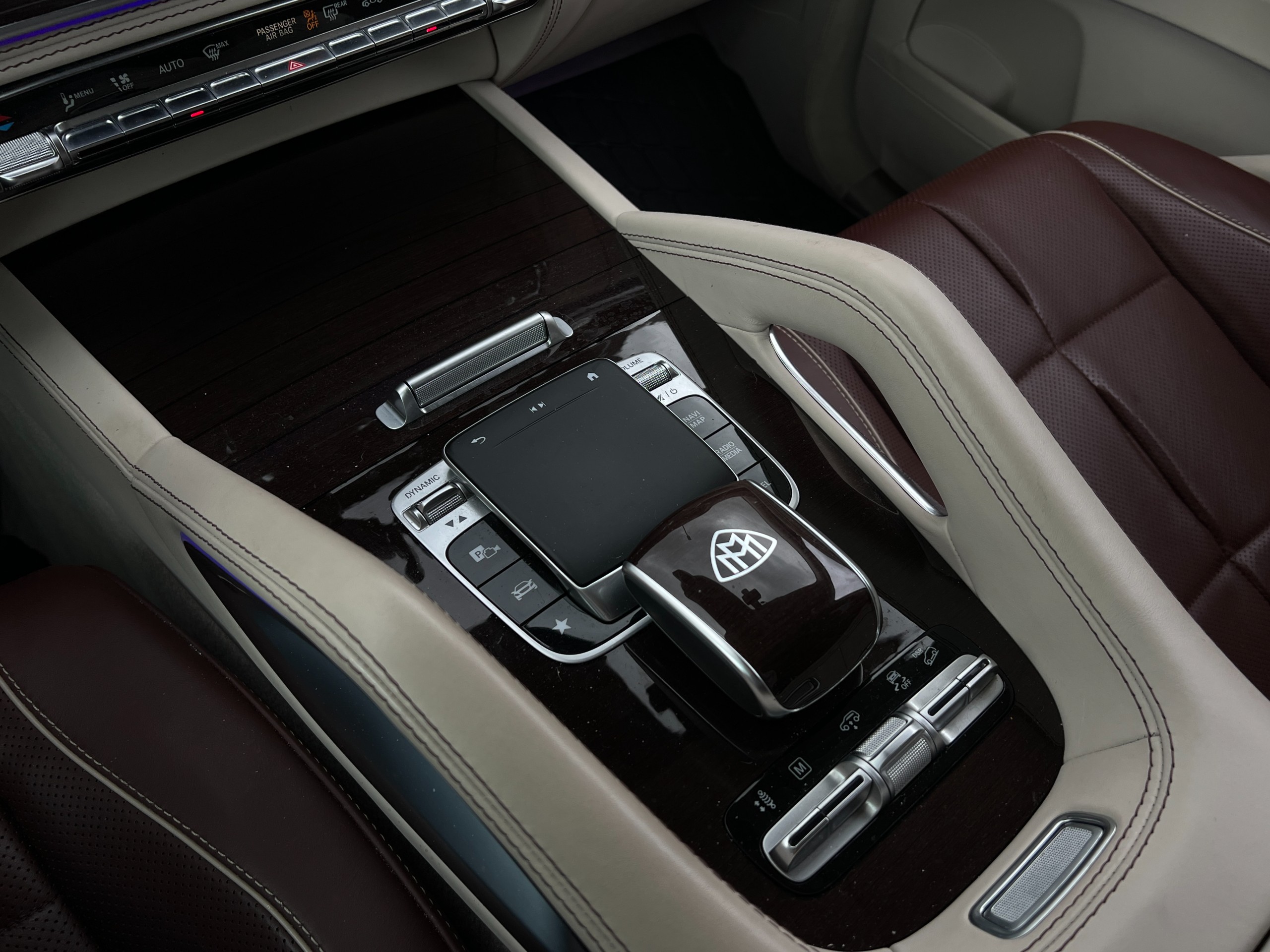 2021 Mercedes-Benz GLS600 Maybach - Image 13