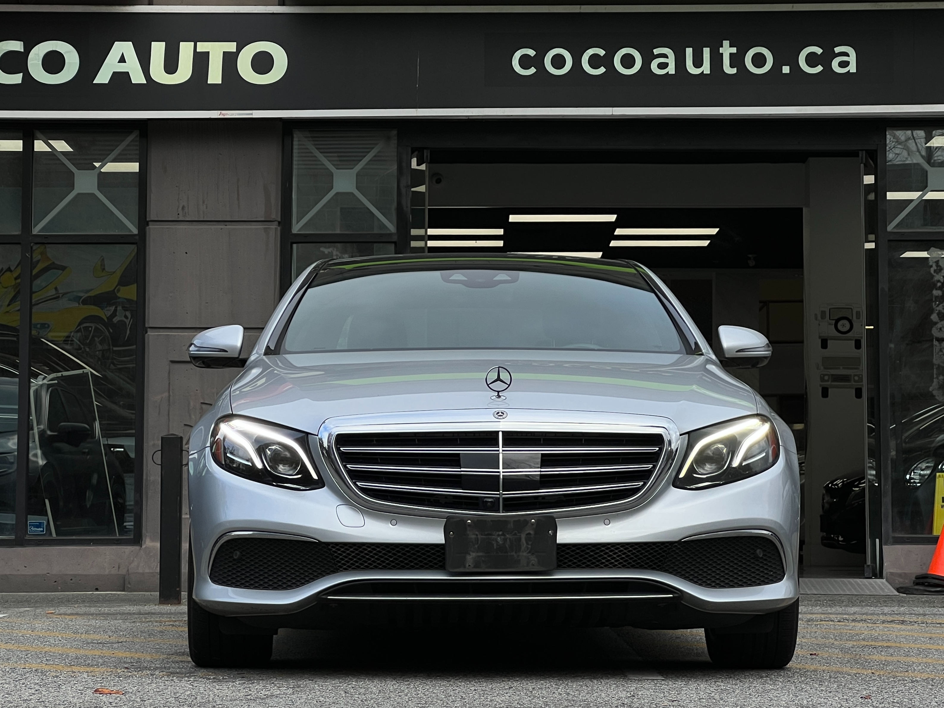 2018 Mercedes-Benz e400 4matic - Image 3