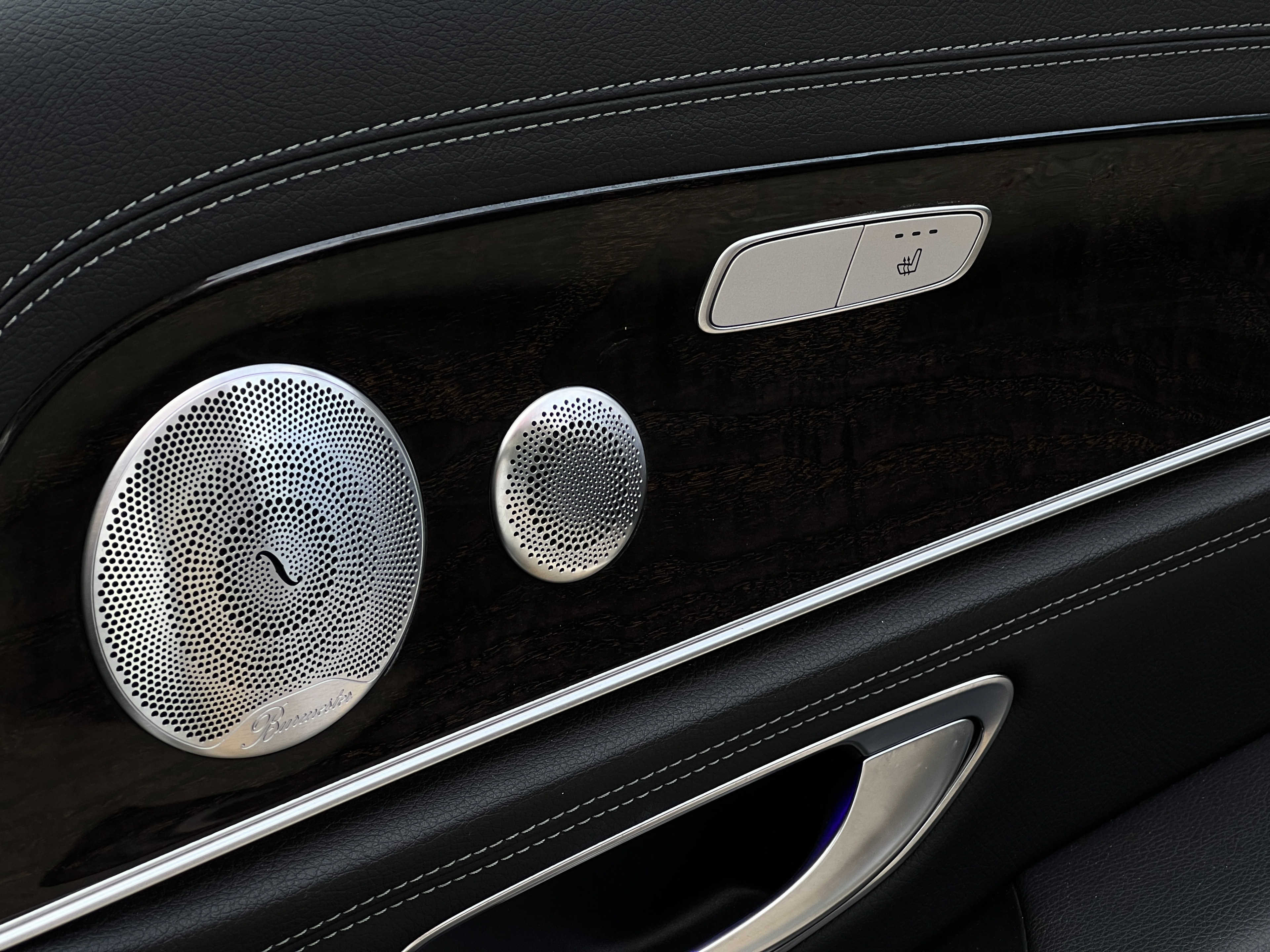 2018 Mercedes-Benz e400 4matic - Image 17