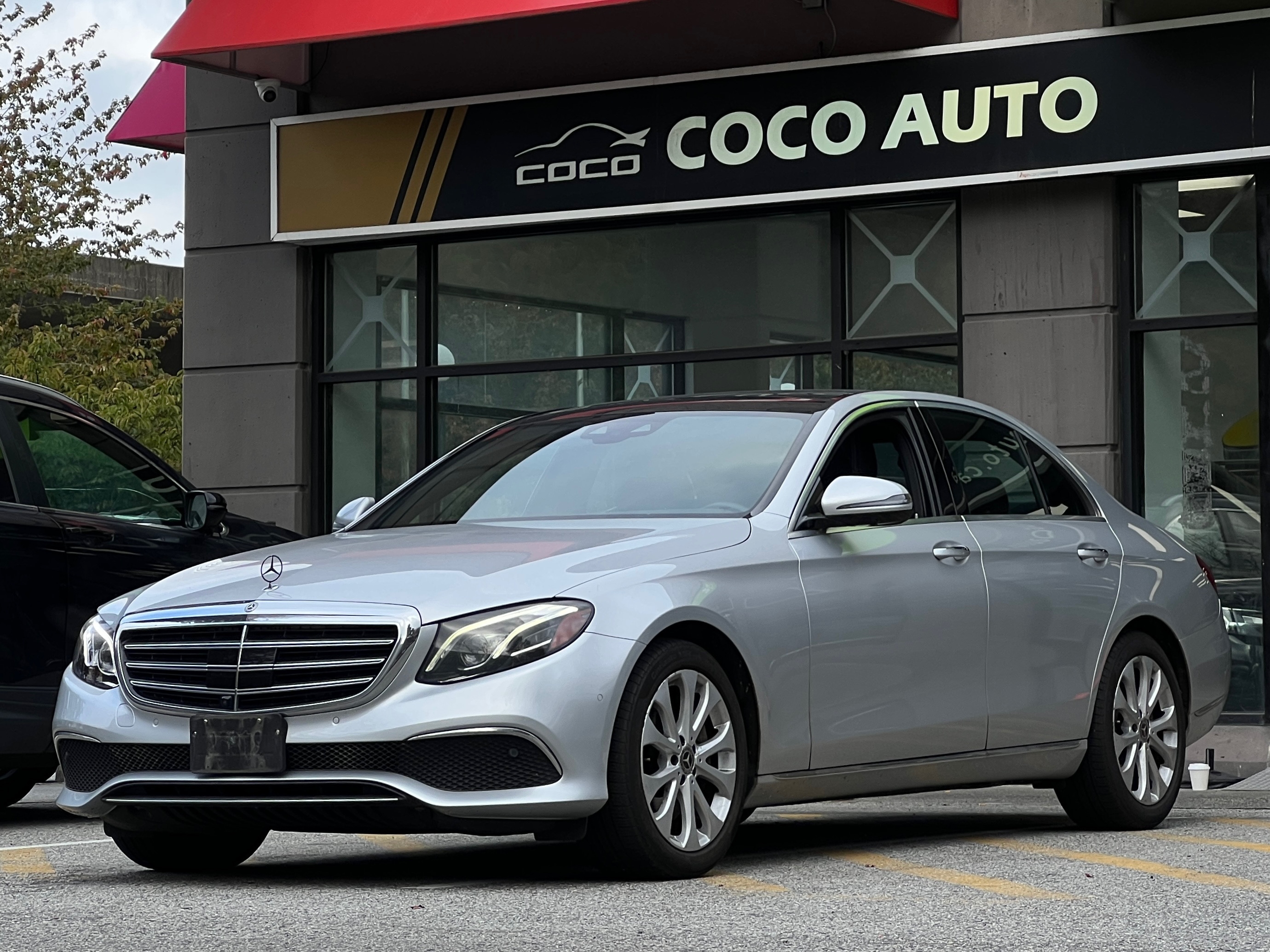 2018 Mercedes-Benz e400 4matic - Image 4