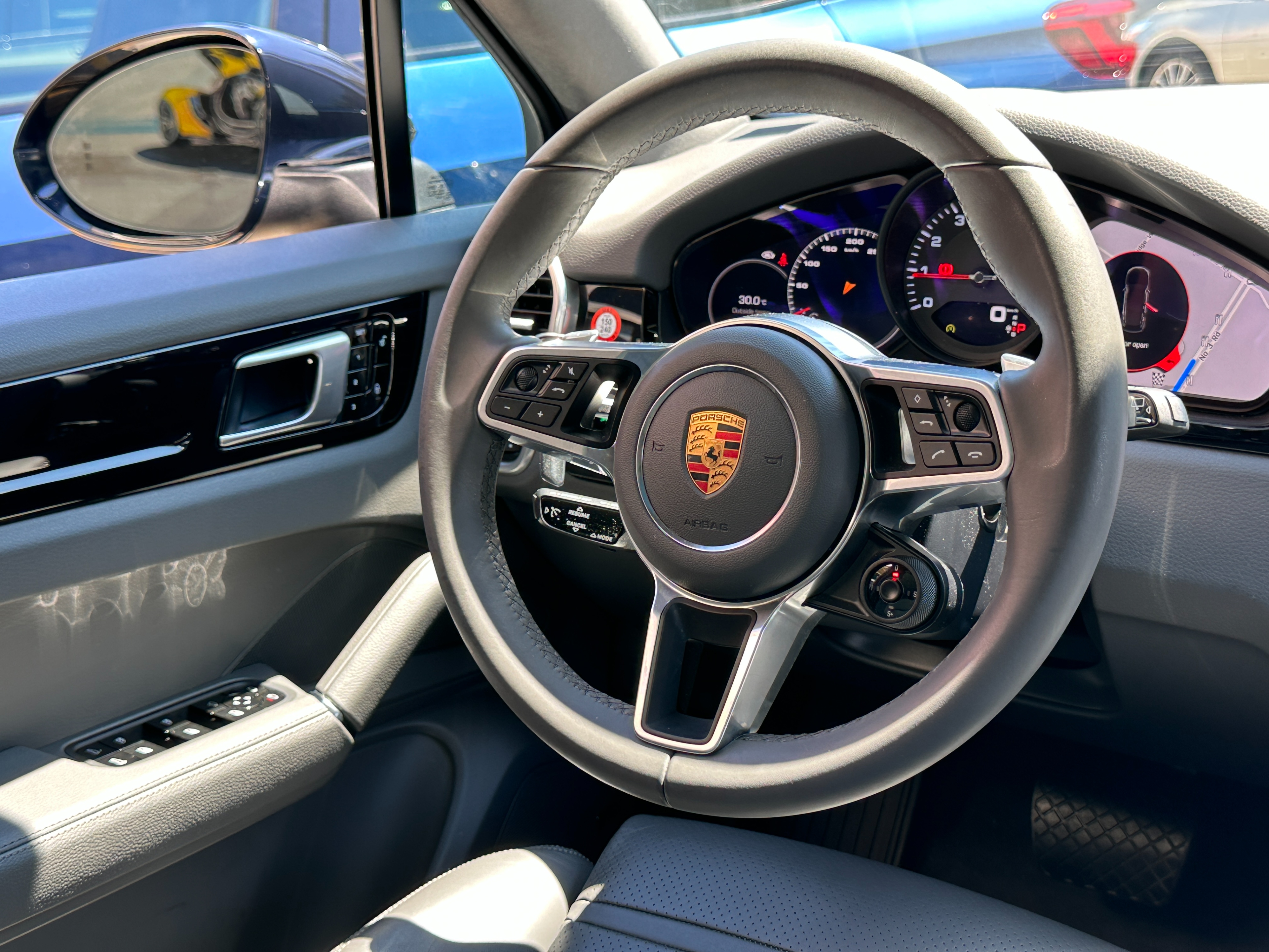 2019 Porsche Cayenne - Image 8