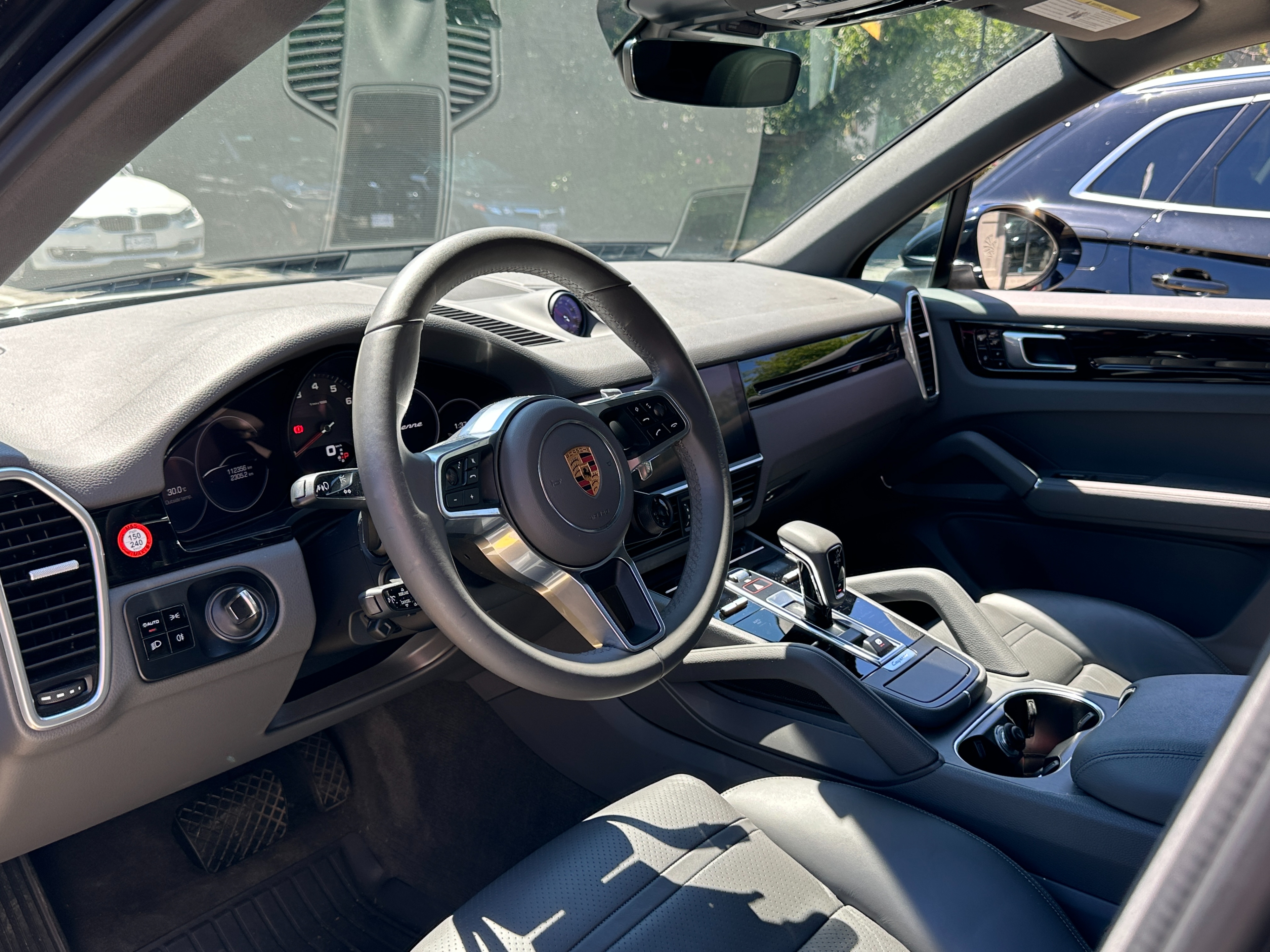 2019 Porsche Cayenne - Image 12