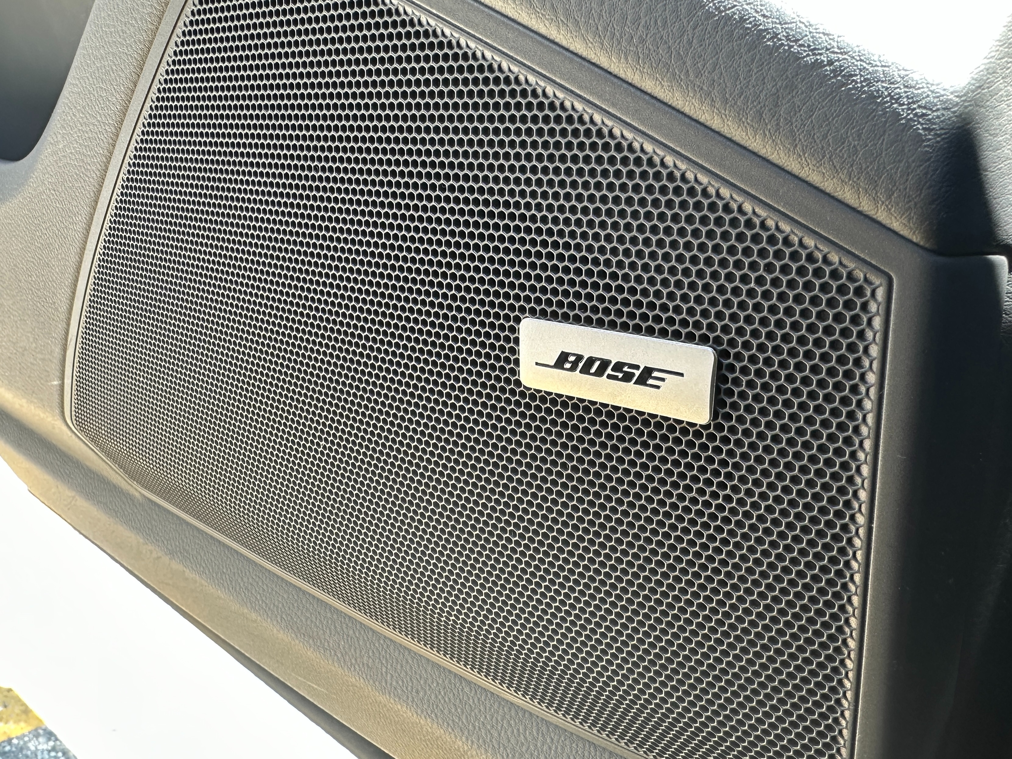 2019 Porsche Cayenne - Image 11