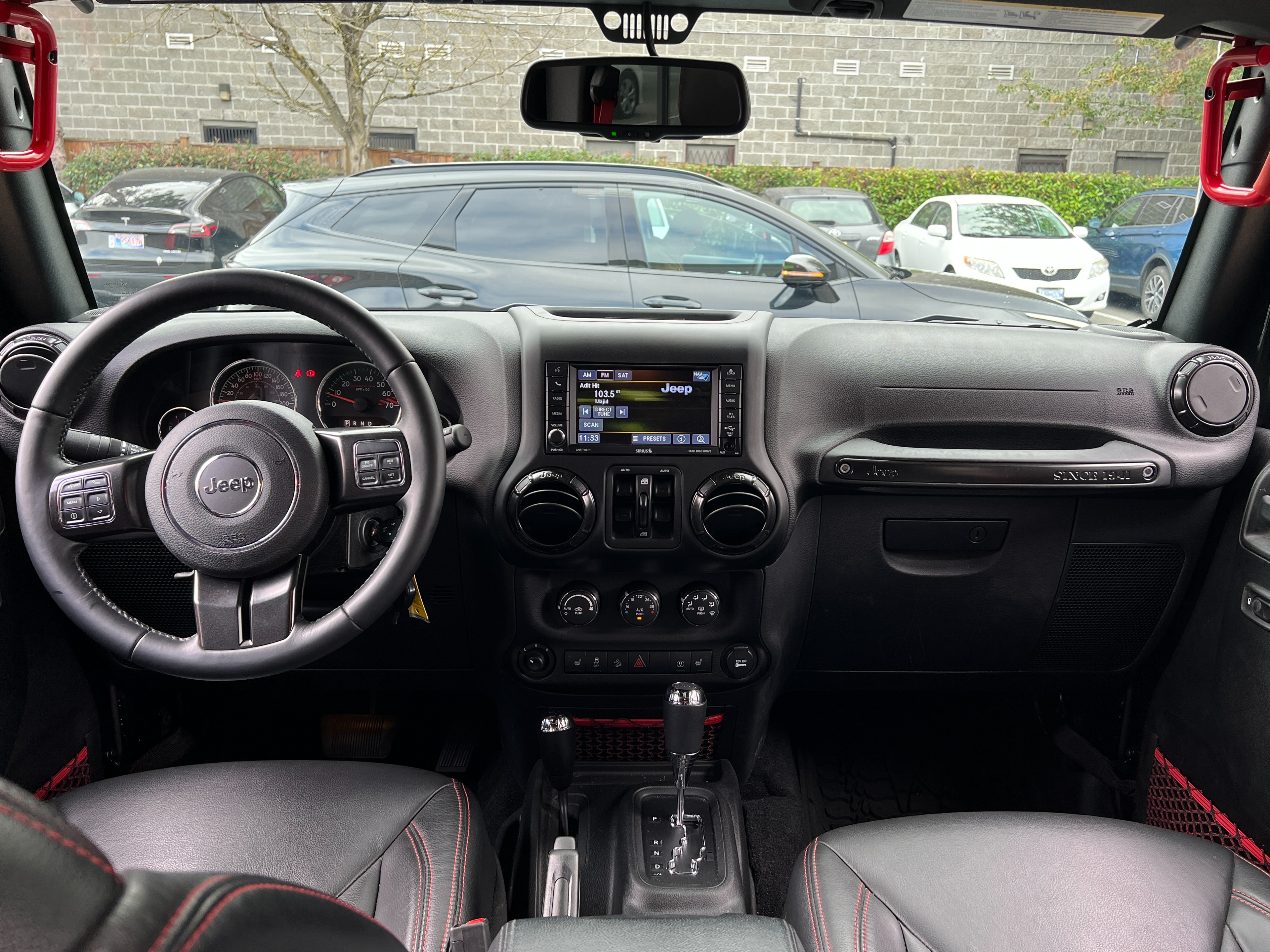 2017 Jeep Wrangler Unlimited Rubicon Recon Edition - Image 12