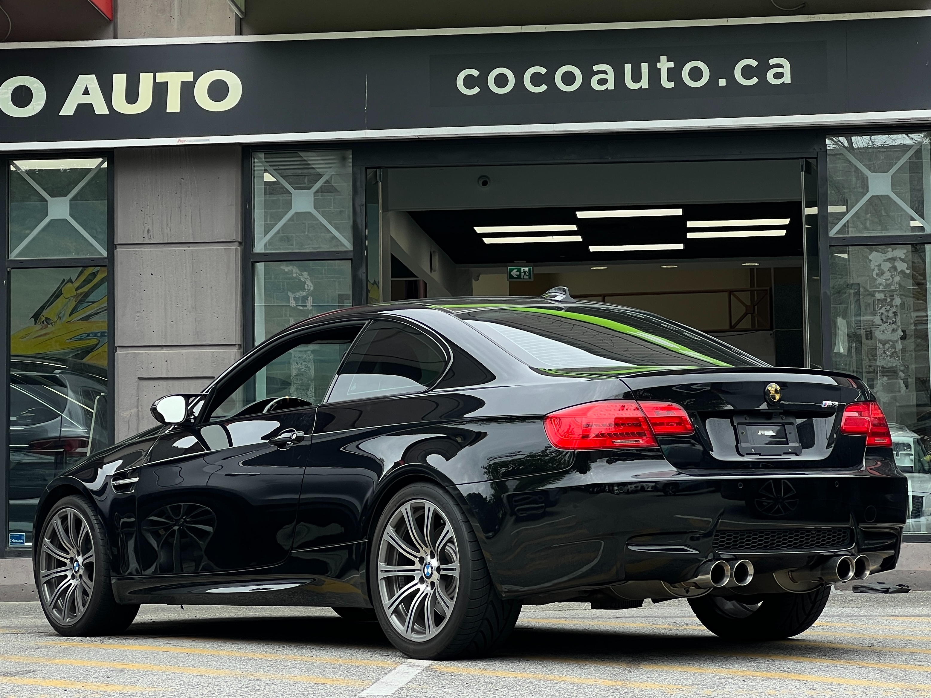 2011 BMW M3 - Image 5
