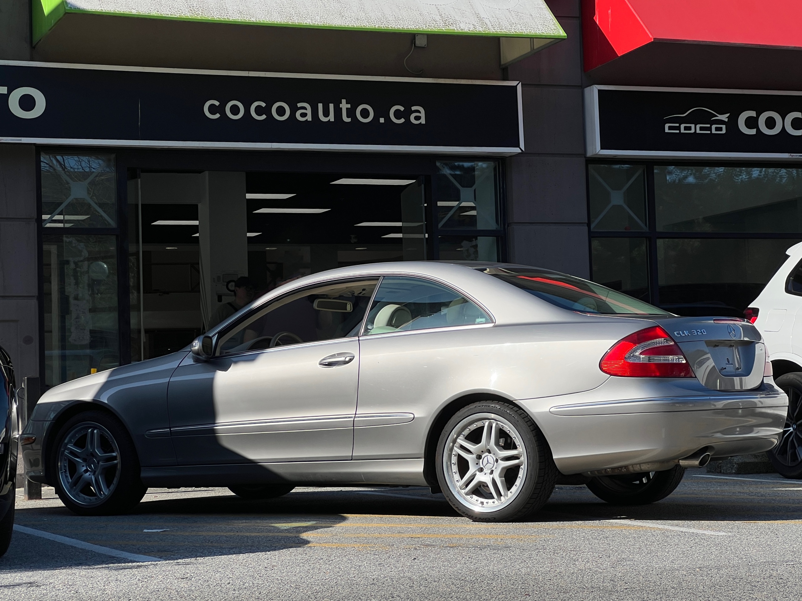 2003 Mercedes-Benz CLK320 - Image 6