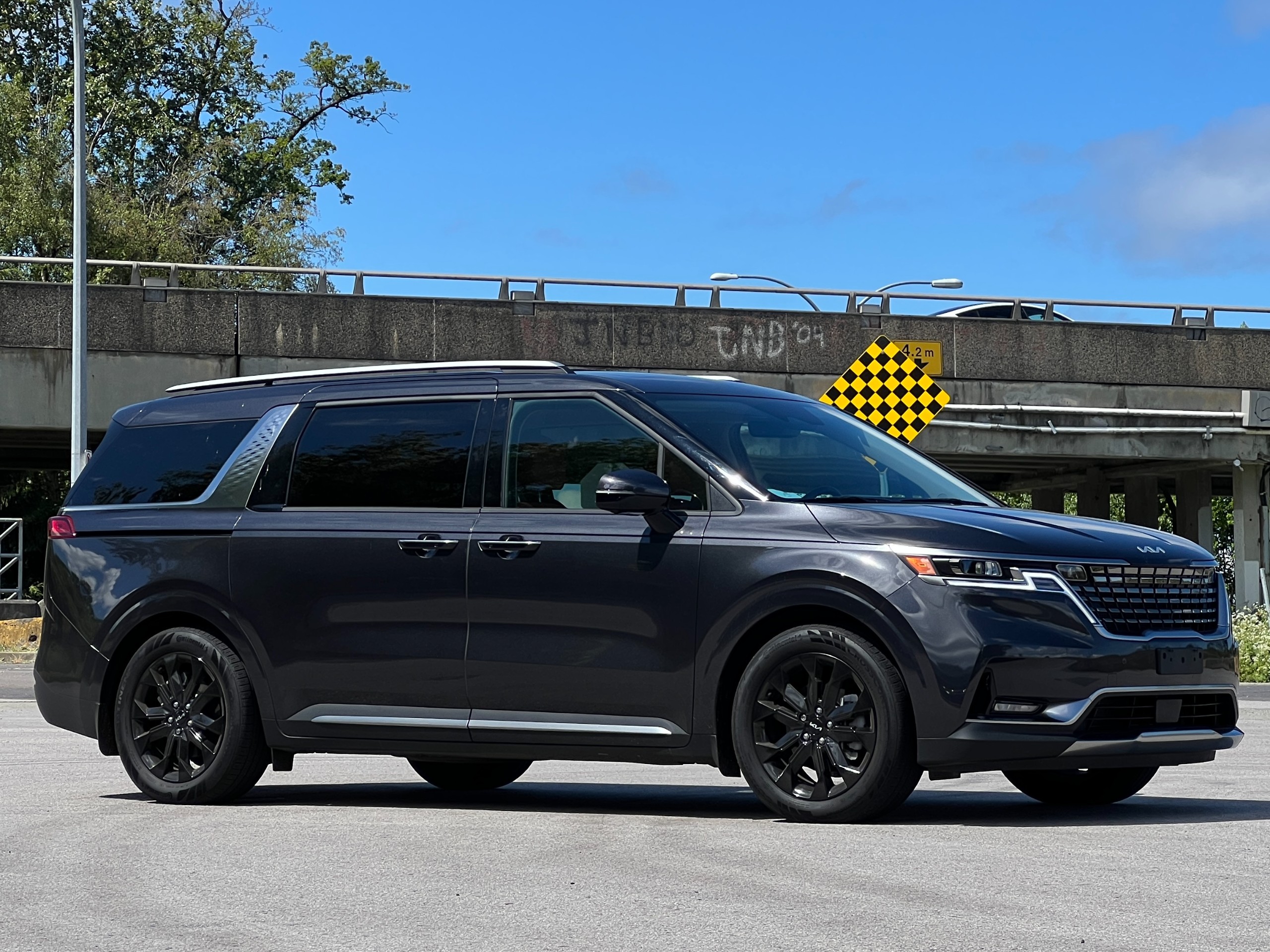 2023 Kia Carnival SX | No accident | BC Local - Image 2