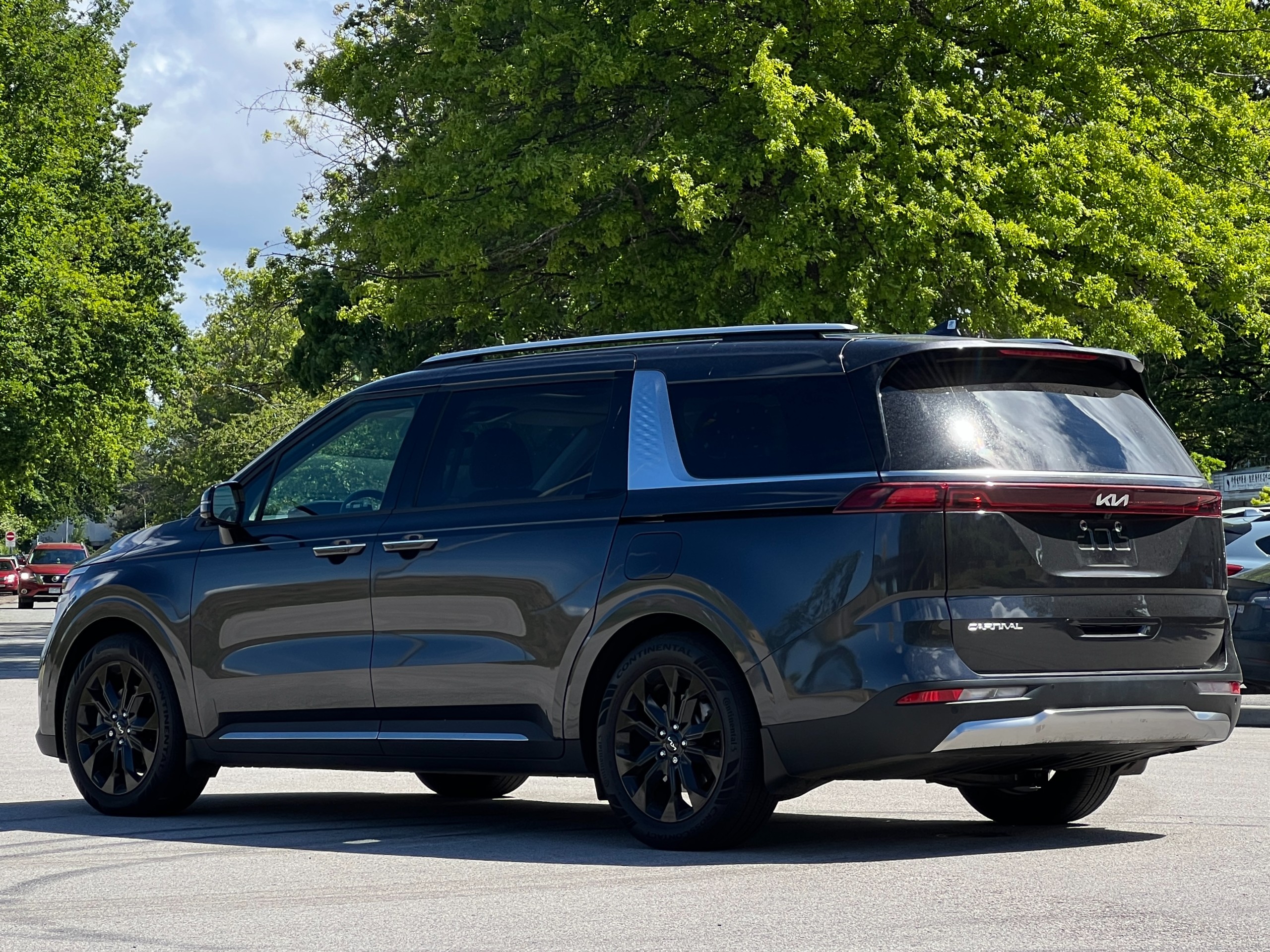 2023 Kia Carnival SX | No accident | BC Local - Image 5
