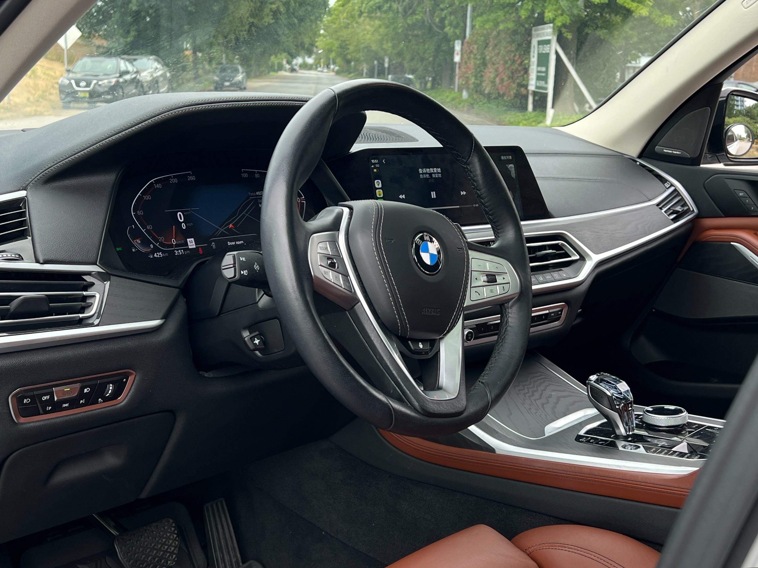 2022 BMW x7 xdrive40i |No accident | BC Local | 6 seater - Image 10