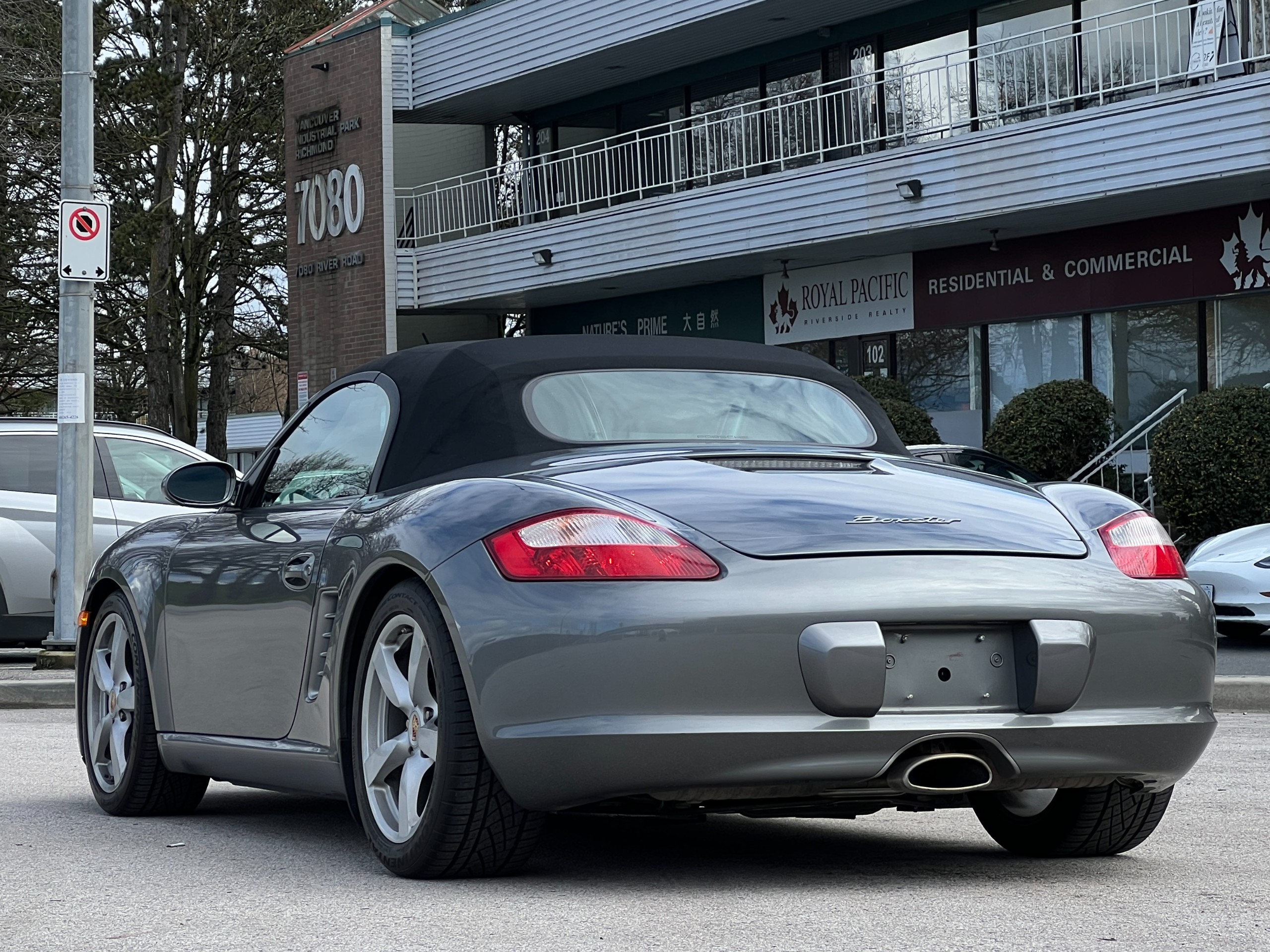 2008 Porsche boxster manual | bc local | No accident - Image 6