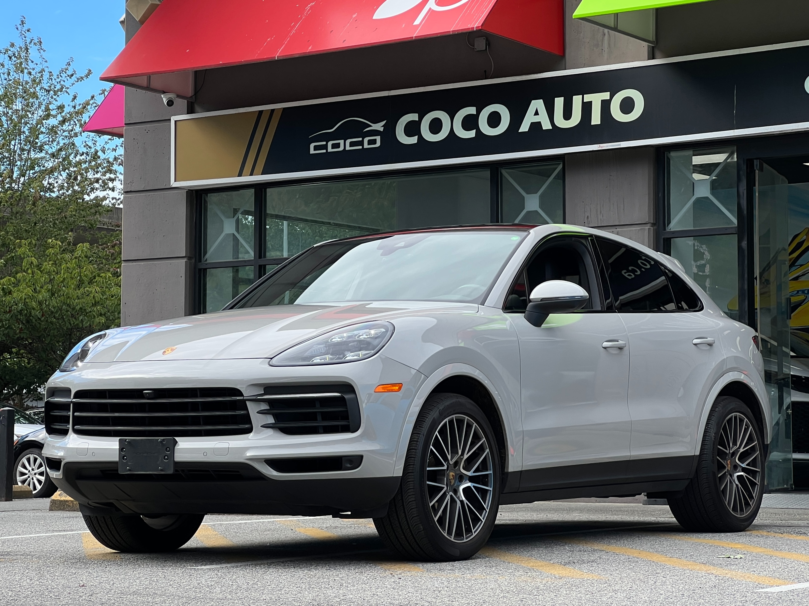 2020 Porsche Cayenne - Image 3