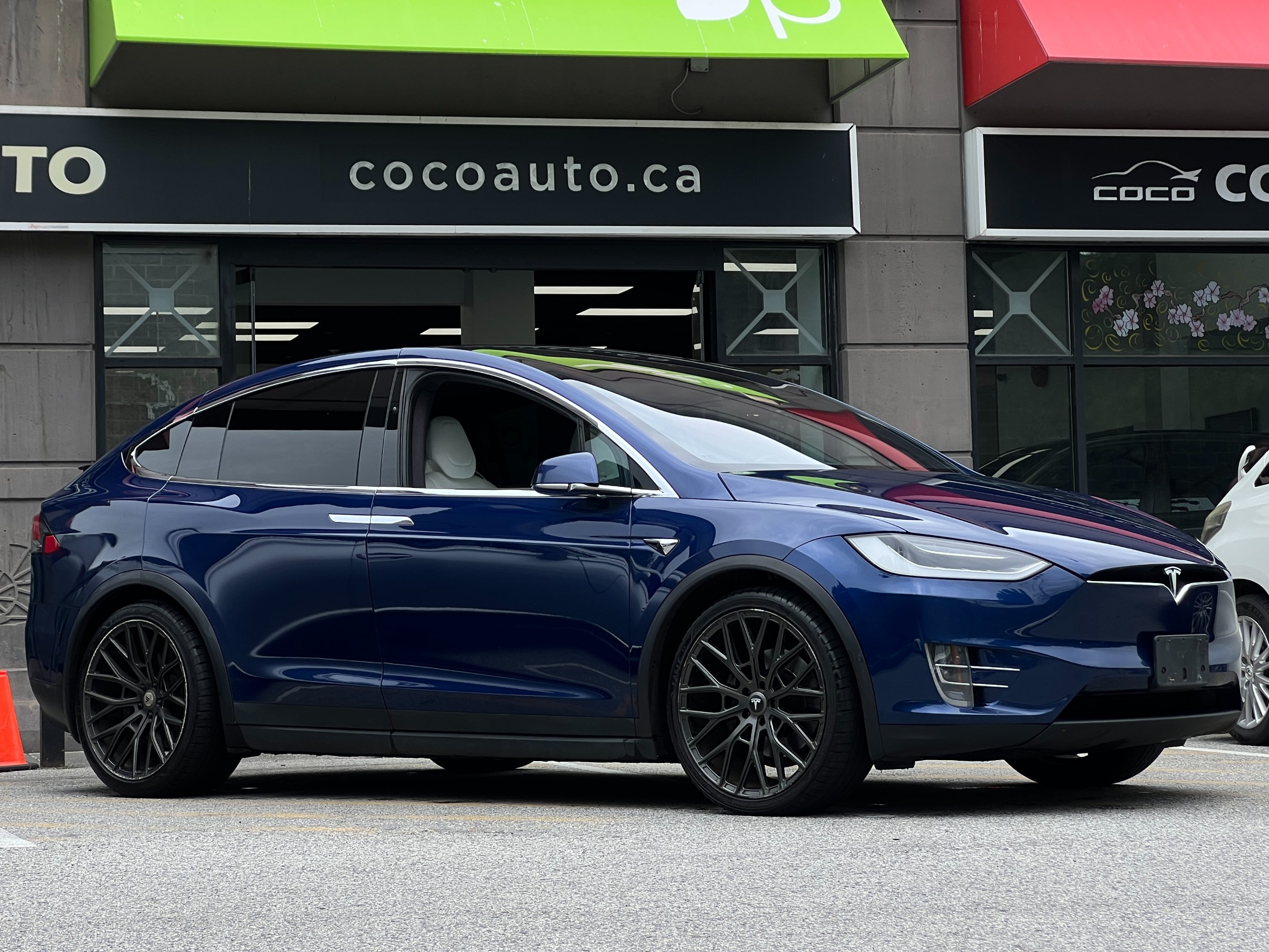 2017 Tesla model x 100D|No accident - Image 2