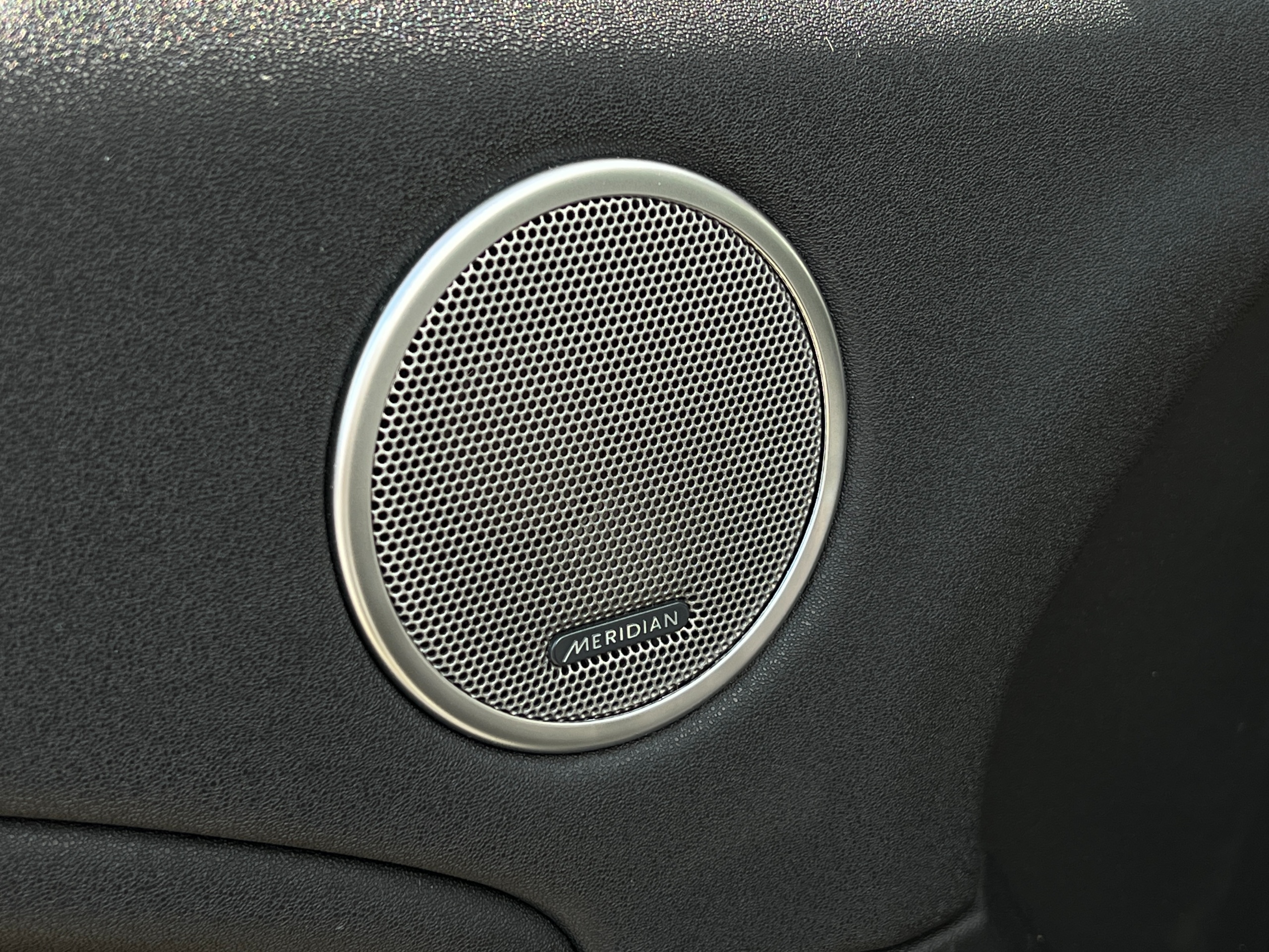 2018 Land Rover Range Rover - Image 9