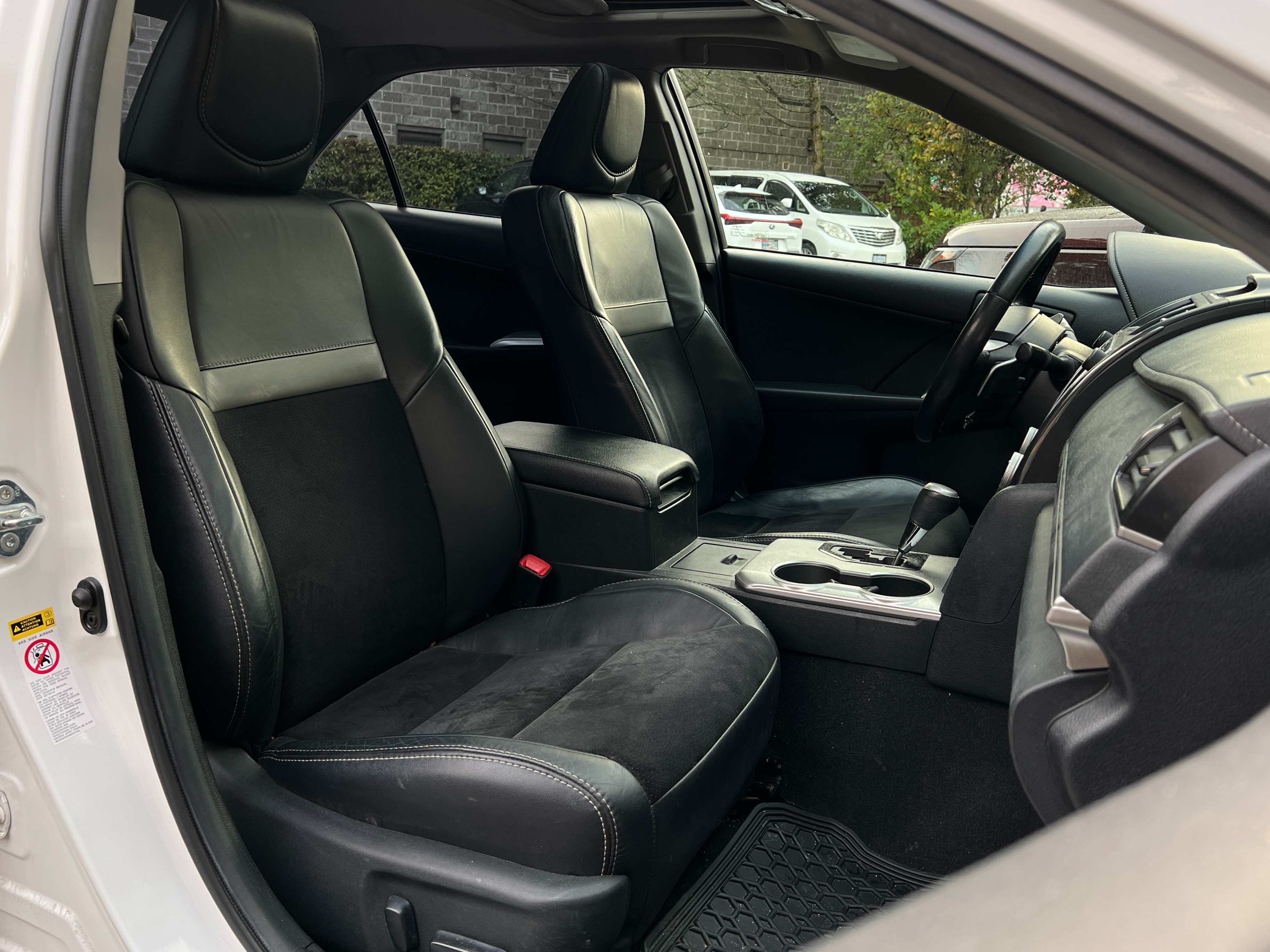 2012 Toyota Camry |BC Local - Image 14