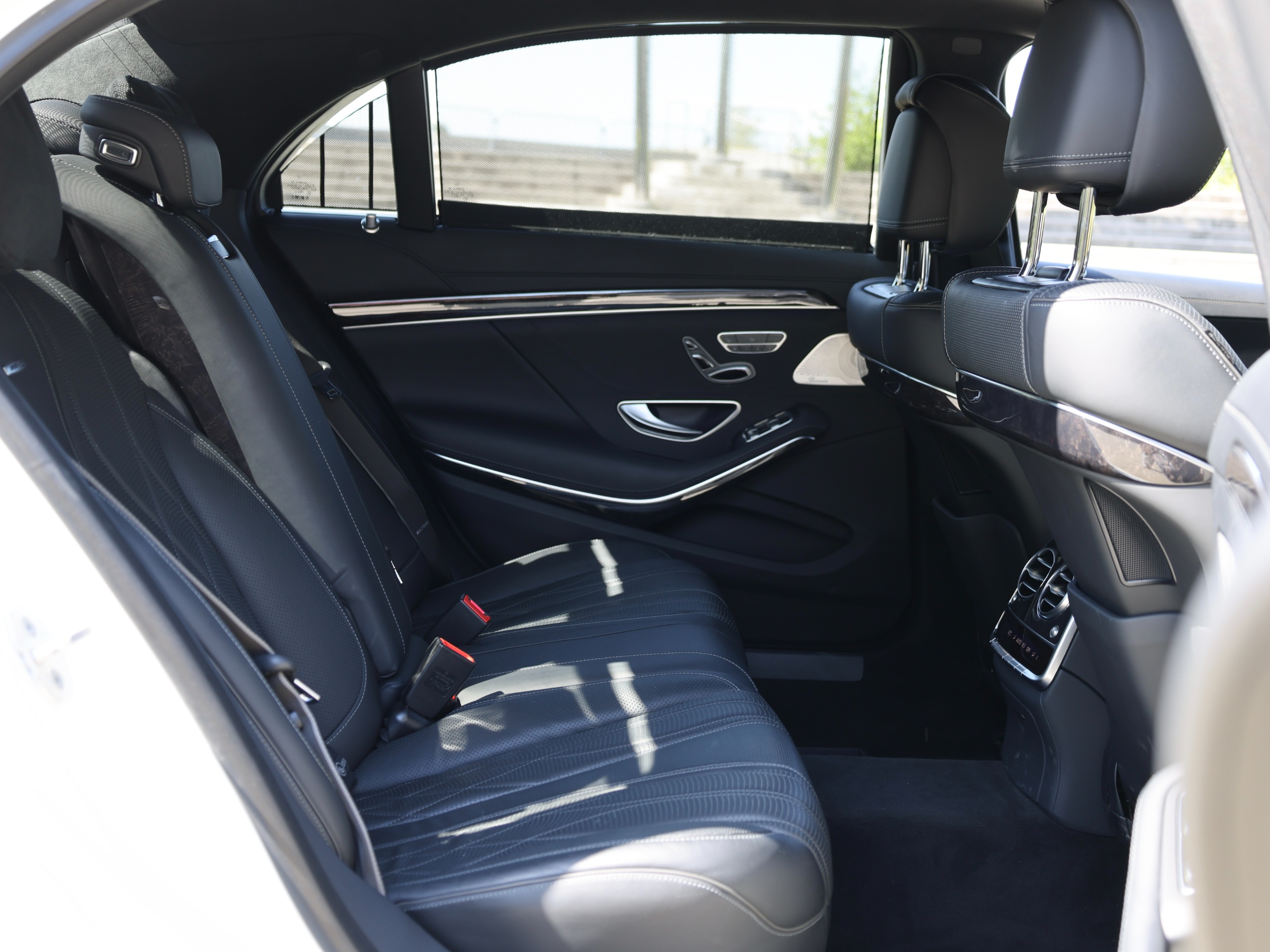 2017 Mercedes-Benz S63 - Image 15