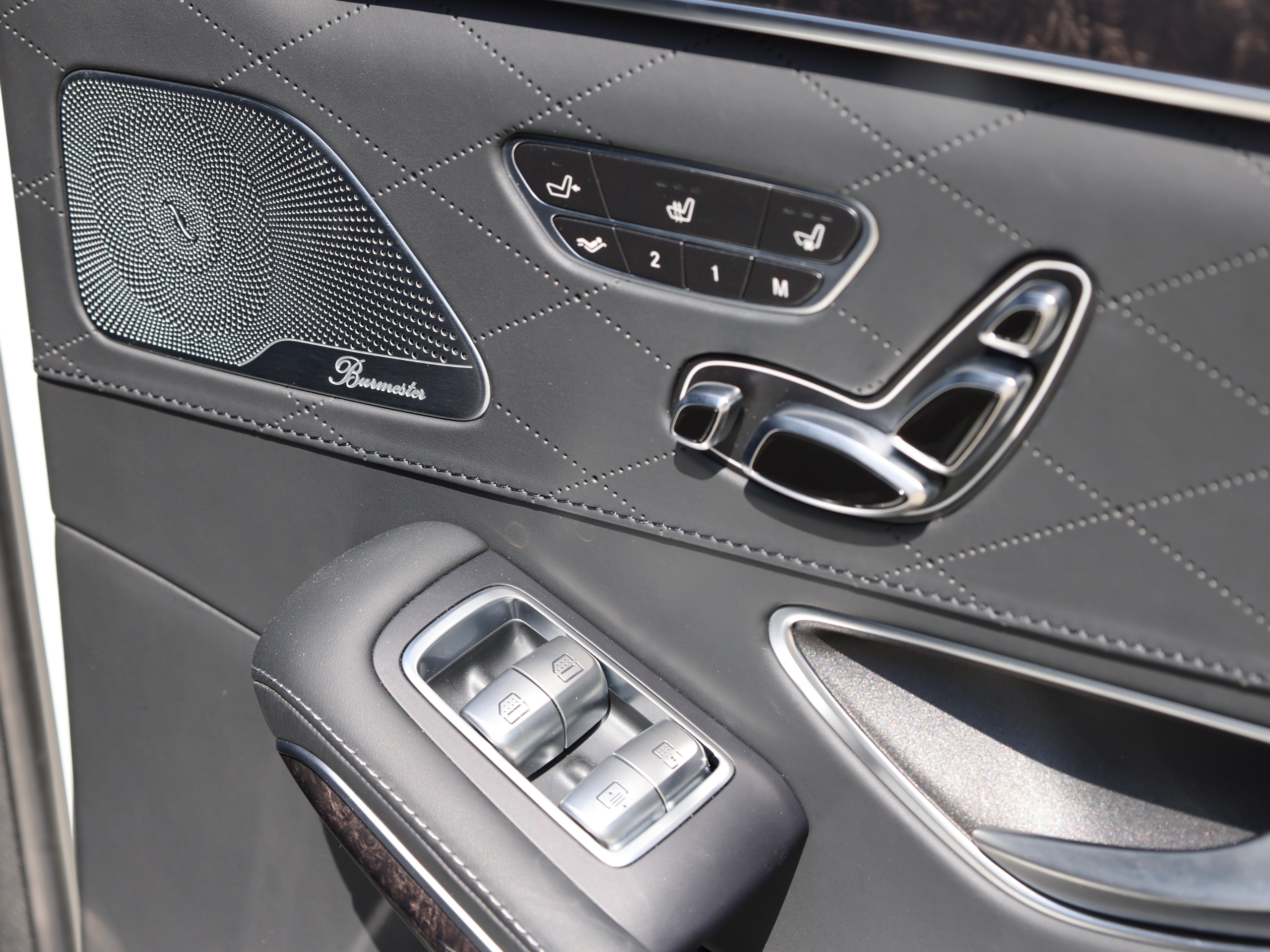 2017 Mercedes-Benz S63 - Image 16