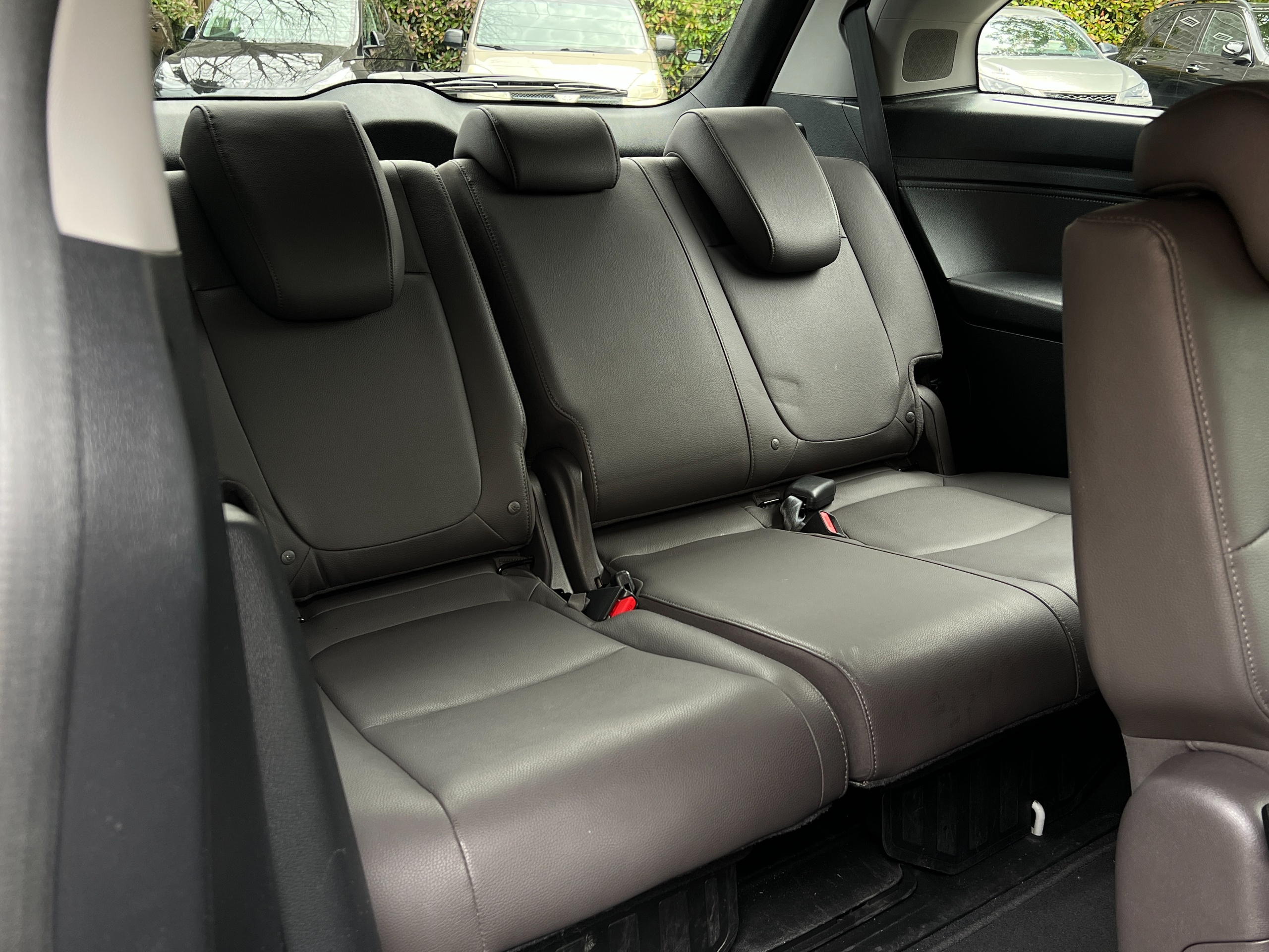 2019 Honda Odyssey Touring - Image 16