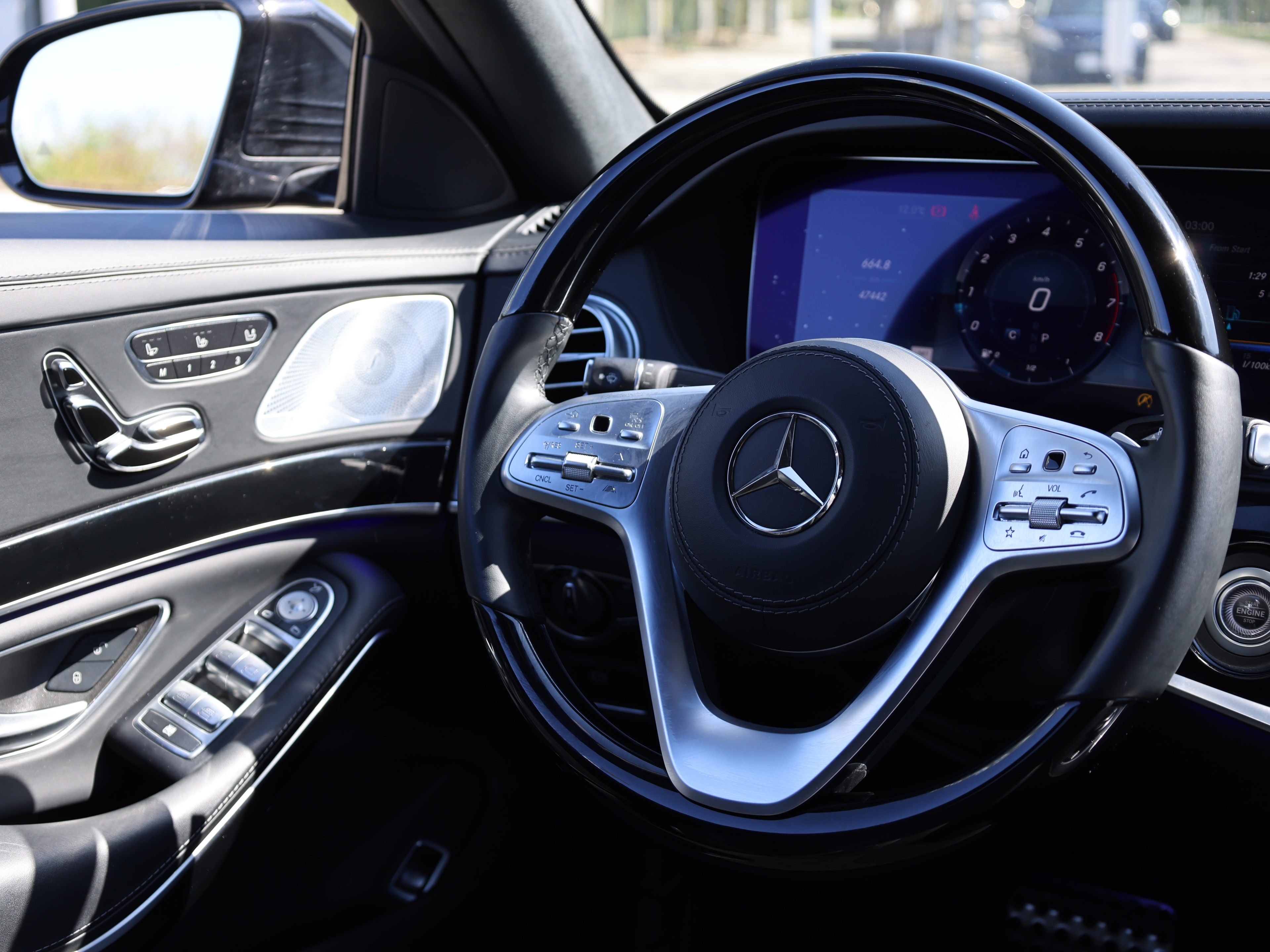 2020 Mercedes-Benz S560 - Image 14