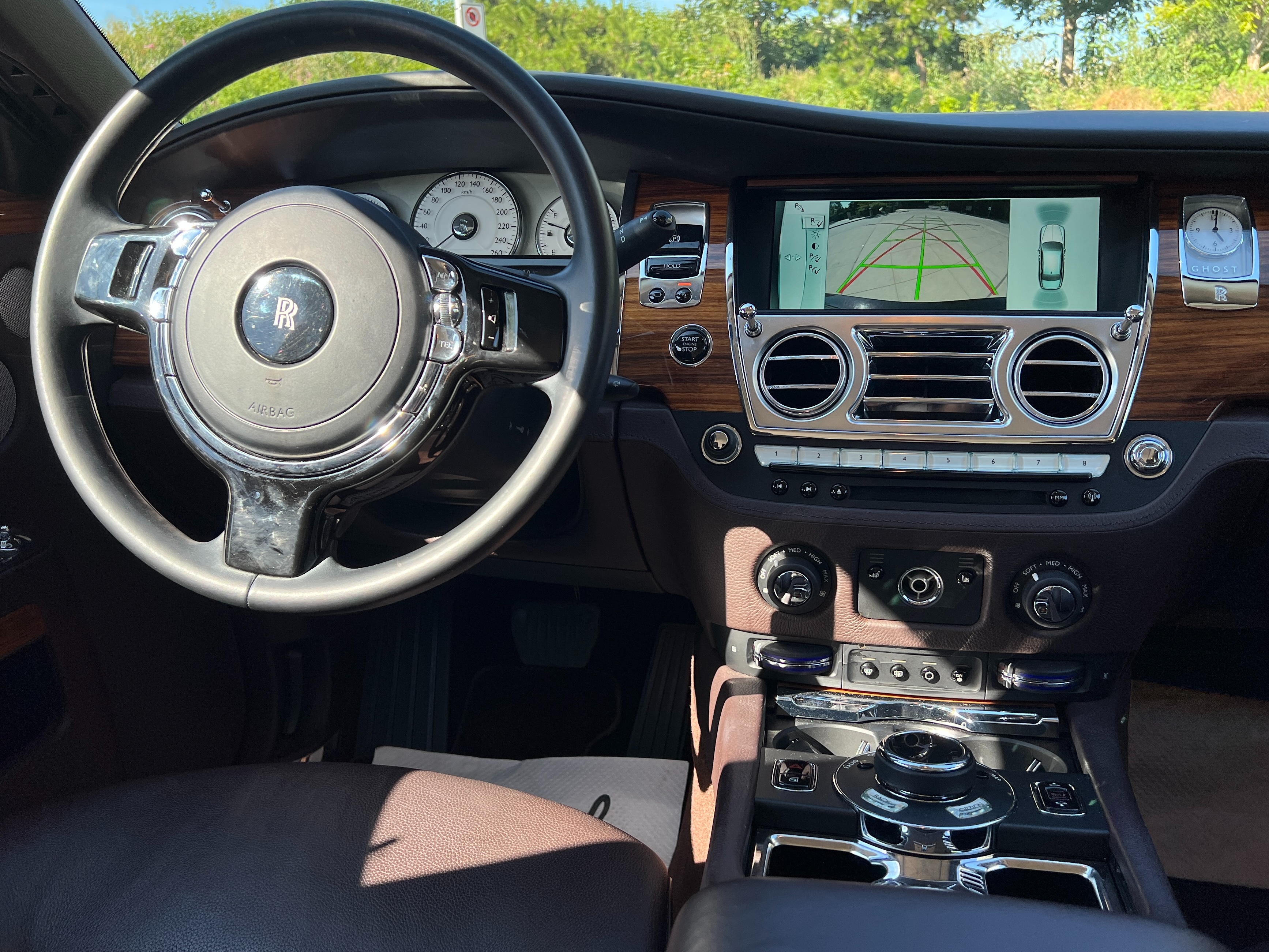 2014 Rolls-Royce Ghost - Image 16