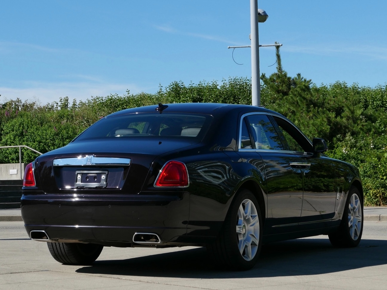 2014 Rolls-Royce Ghost - Image 10